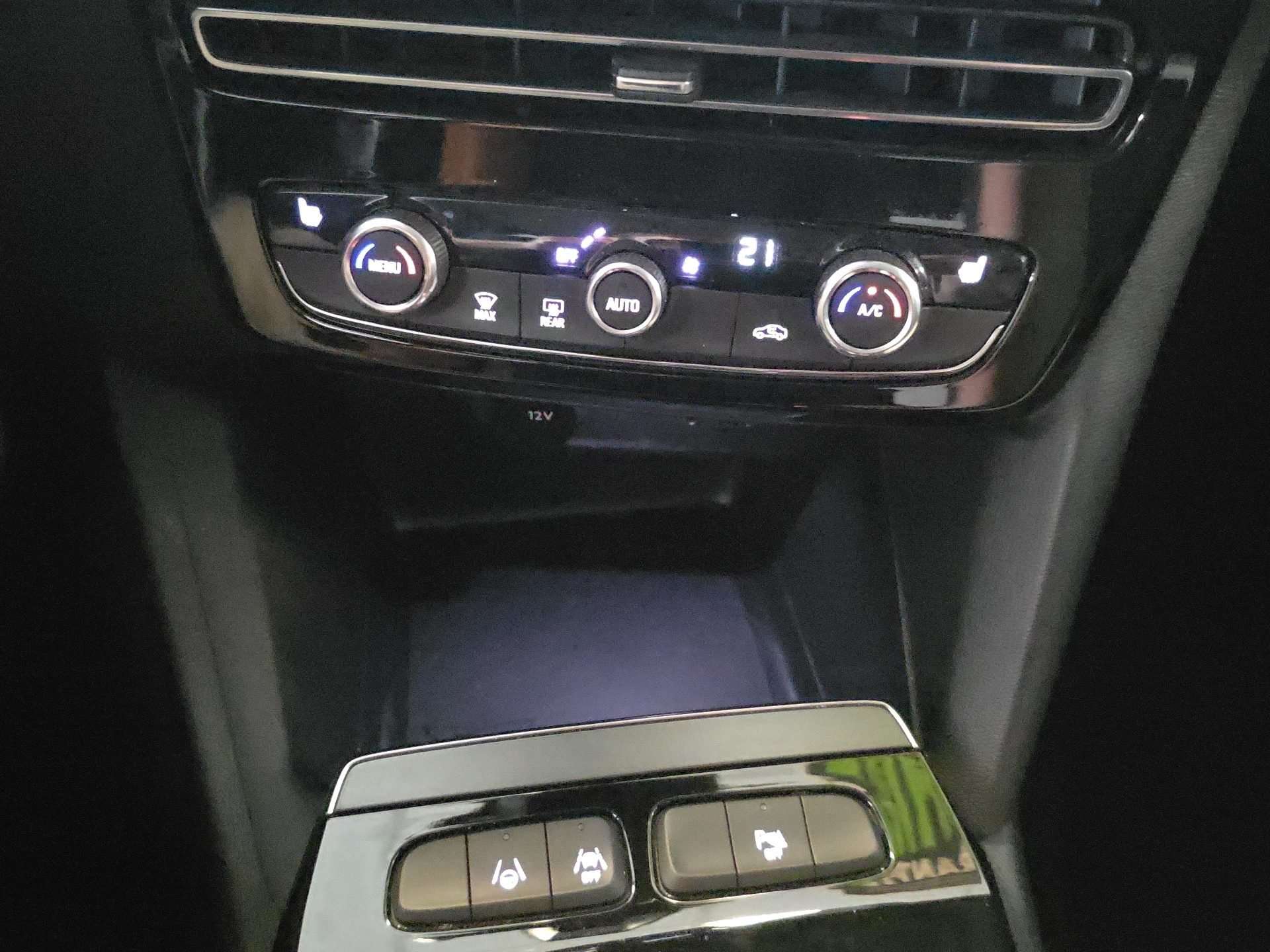 Opel Mokka E