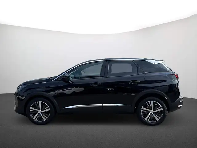 Peugeot 3008 view 5