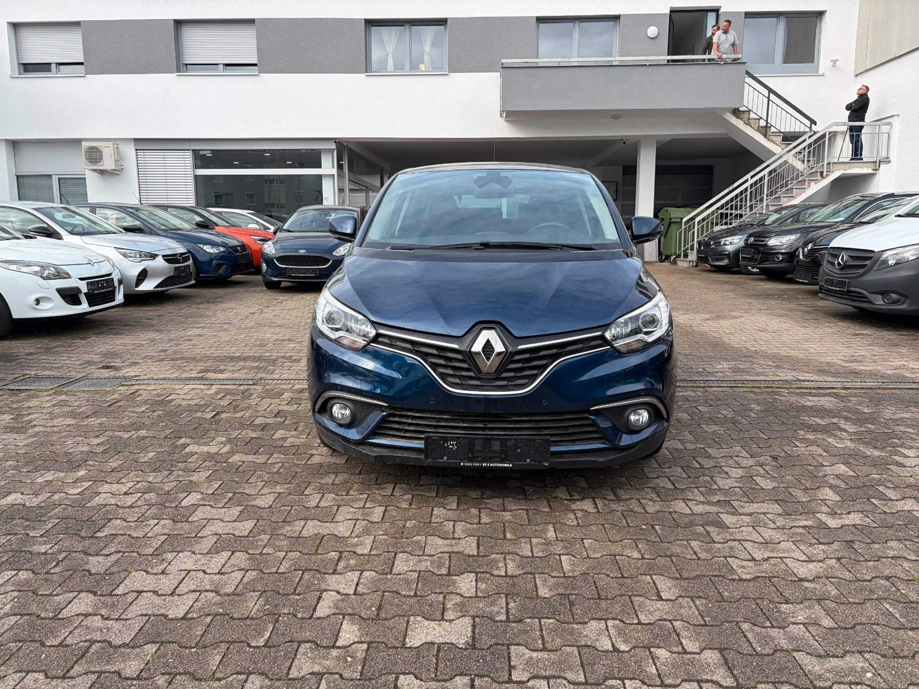 Renault Scenic IV Intens*TEILLEDER*PDC*NEBEL* — photo 2