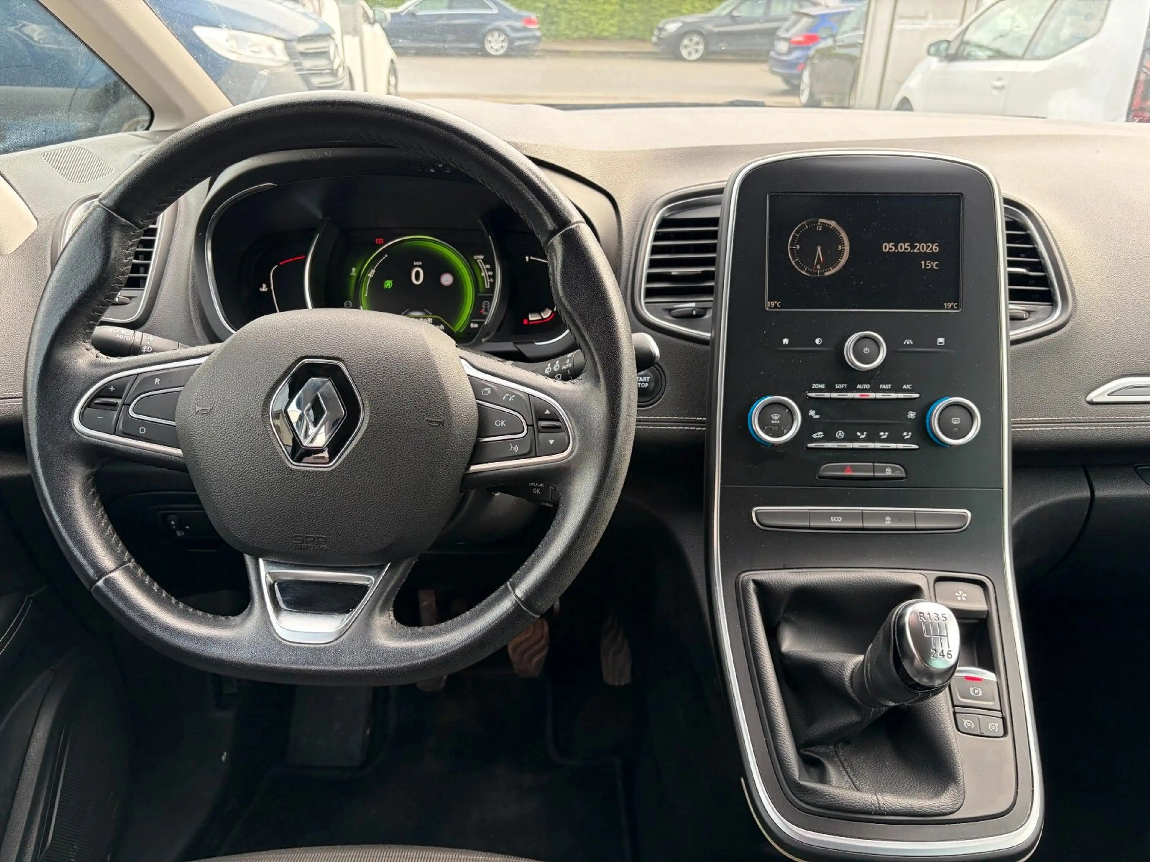Renault Scenic IV Intens*TEILLEDER*PDC*NEBEL* — photo 13