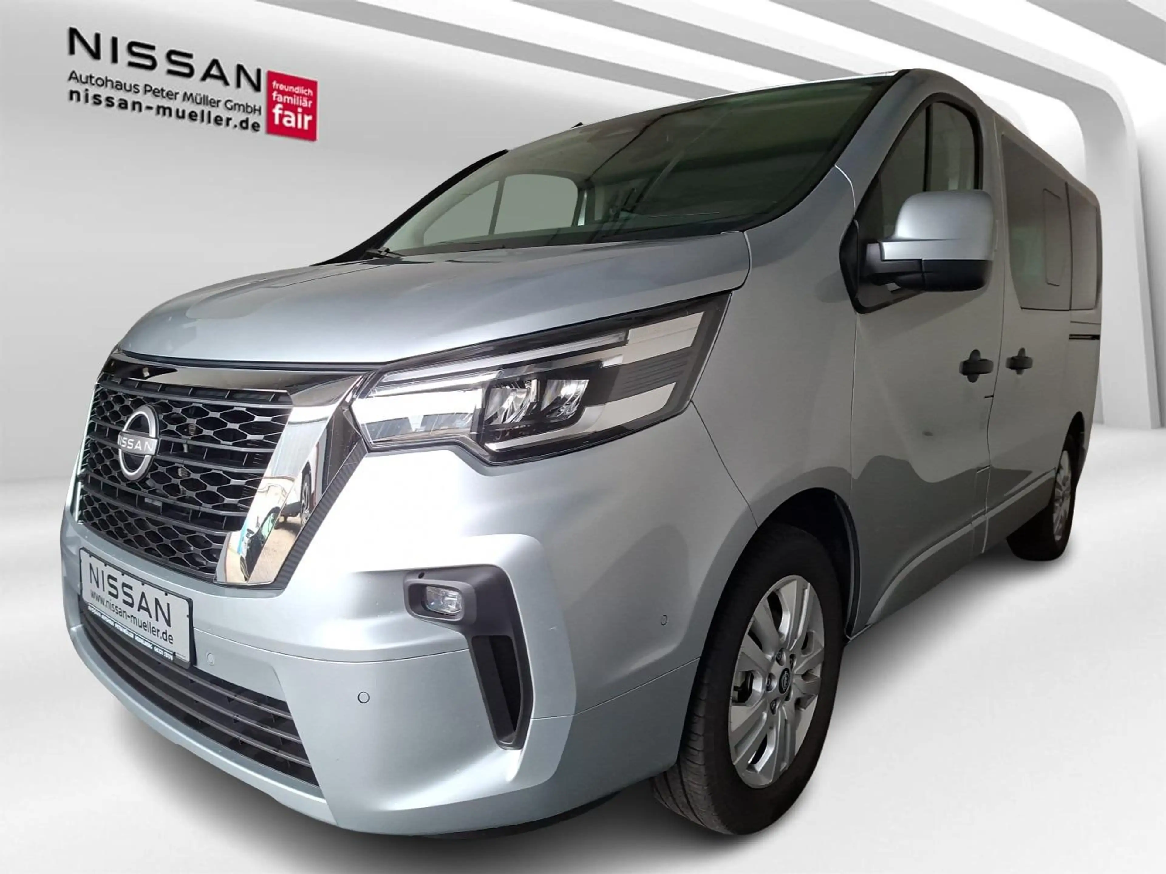 Nissan Primastar Kombi9 L1H1 2,8t dci170 DCT TEKNA 2ST HK BES+ Desi