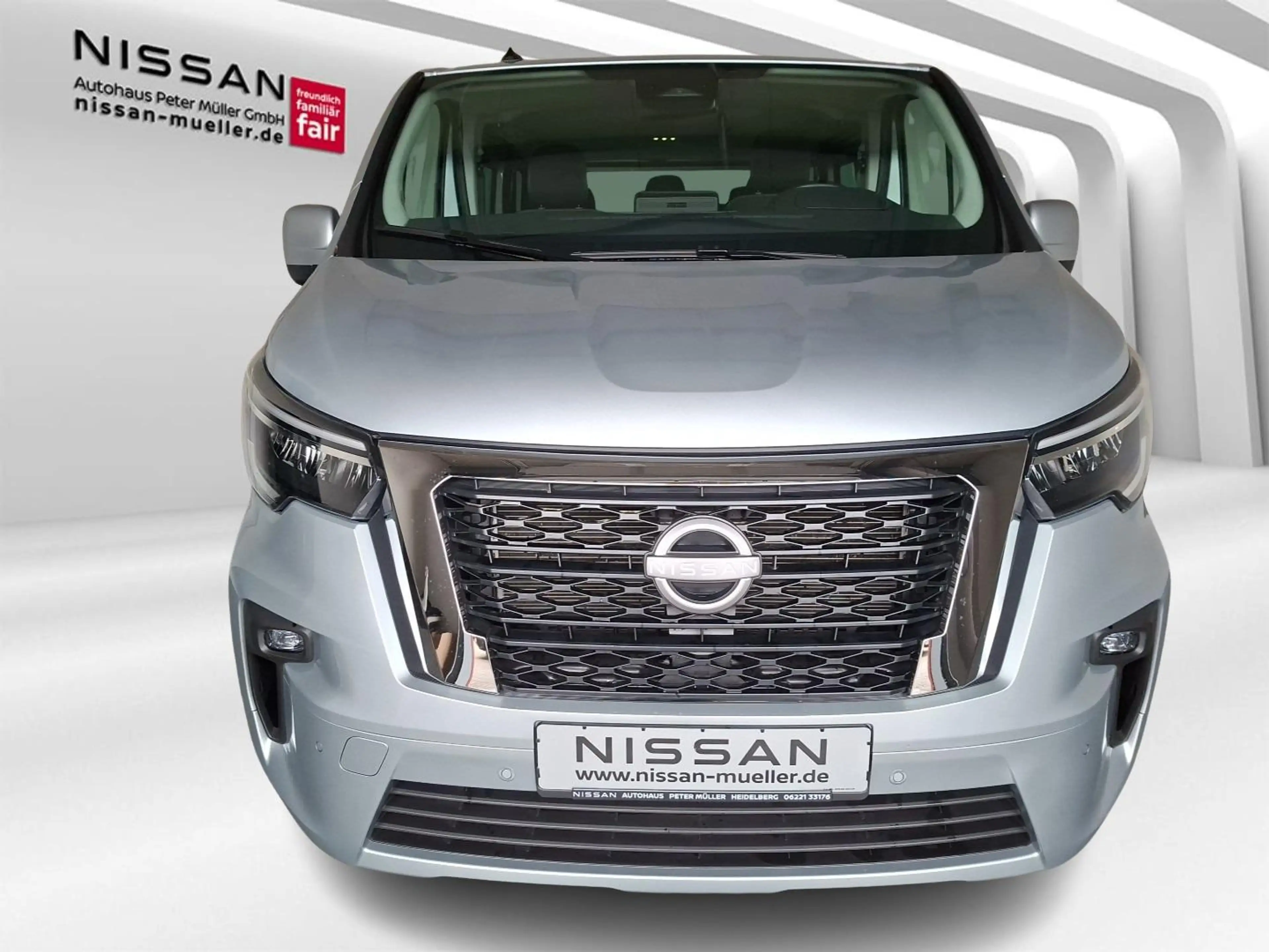 Nissan Primastar Kombi9 L1H1 2,8t dci170 DCT TEKNA 2ST HK BES+ Desi — photo 2