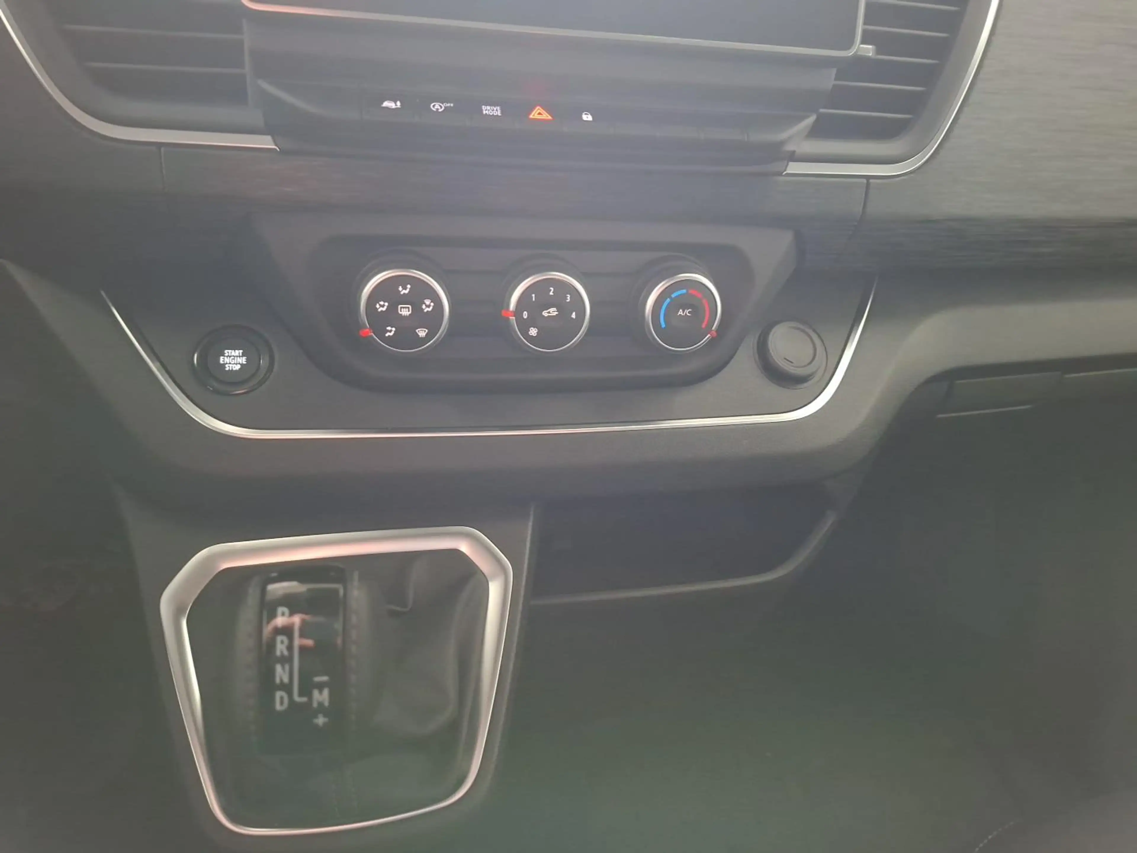Nissan Primastar Kombi9 L1H1 2,8t dci170 DCT TEKNA 2ST HK BES+ Desi — photo 13