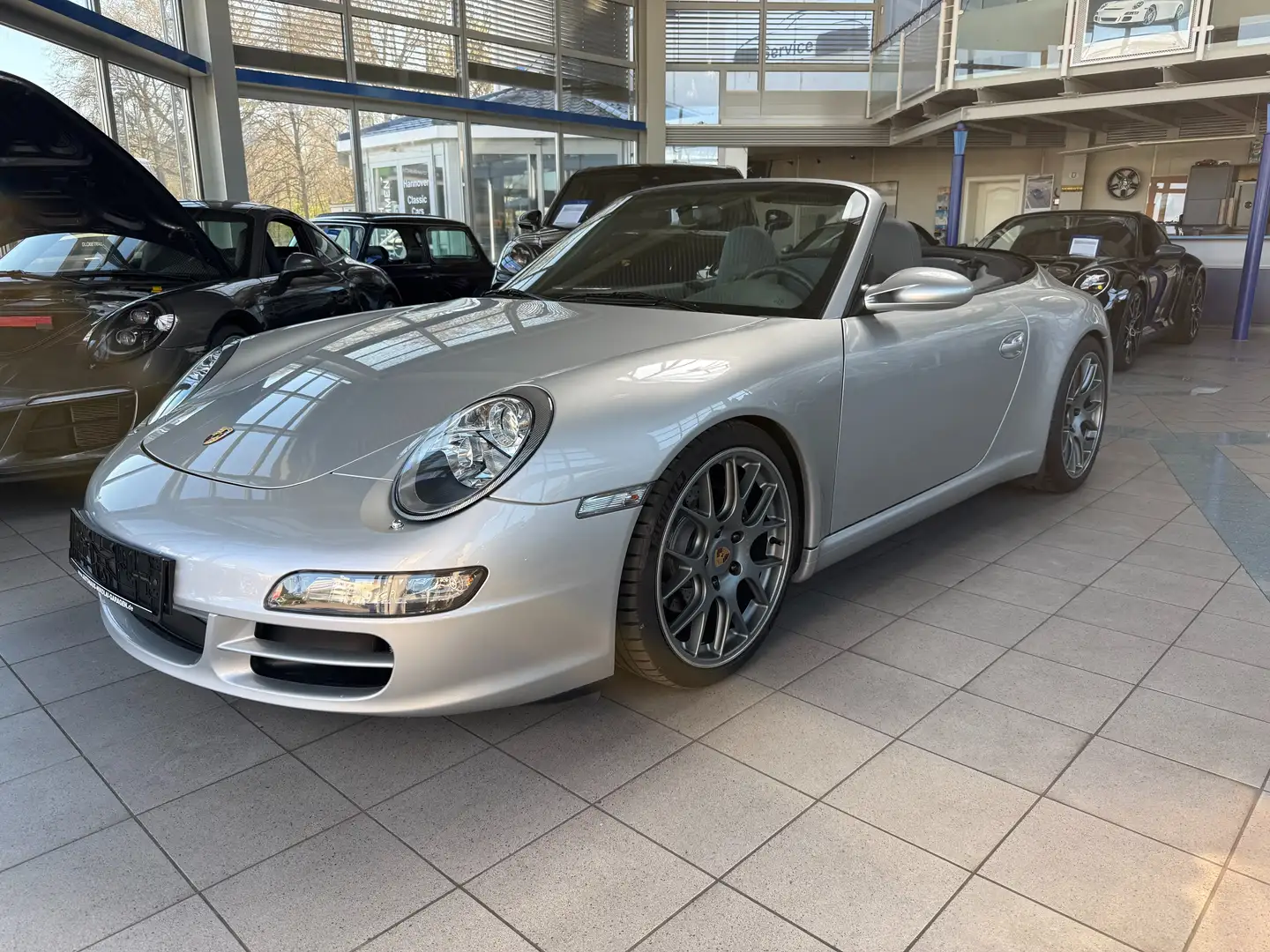 Porsche 911 Carrera 3.6 Cabriolet Tiptronic S Silber - 1