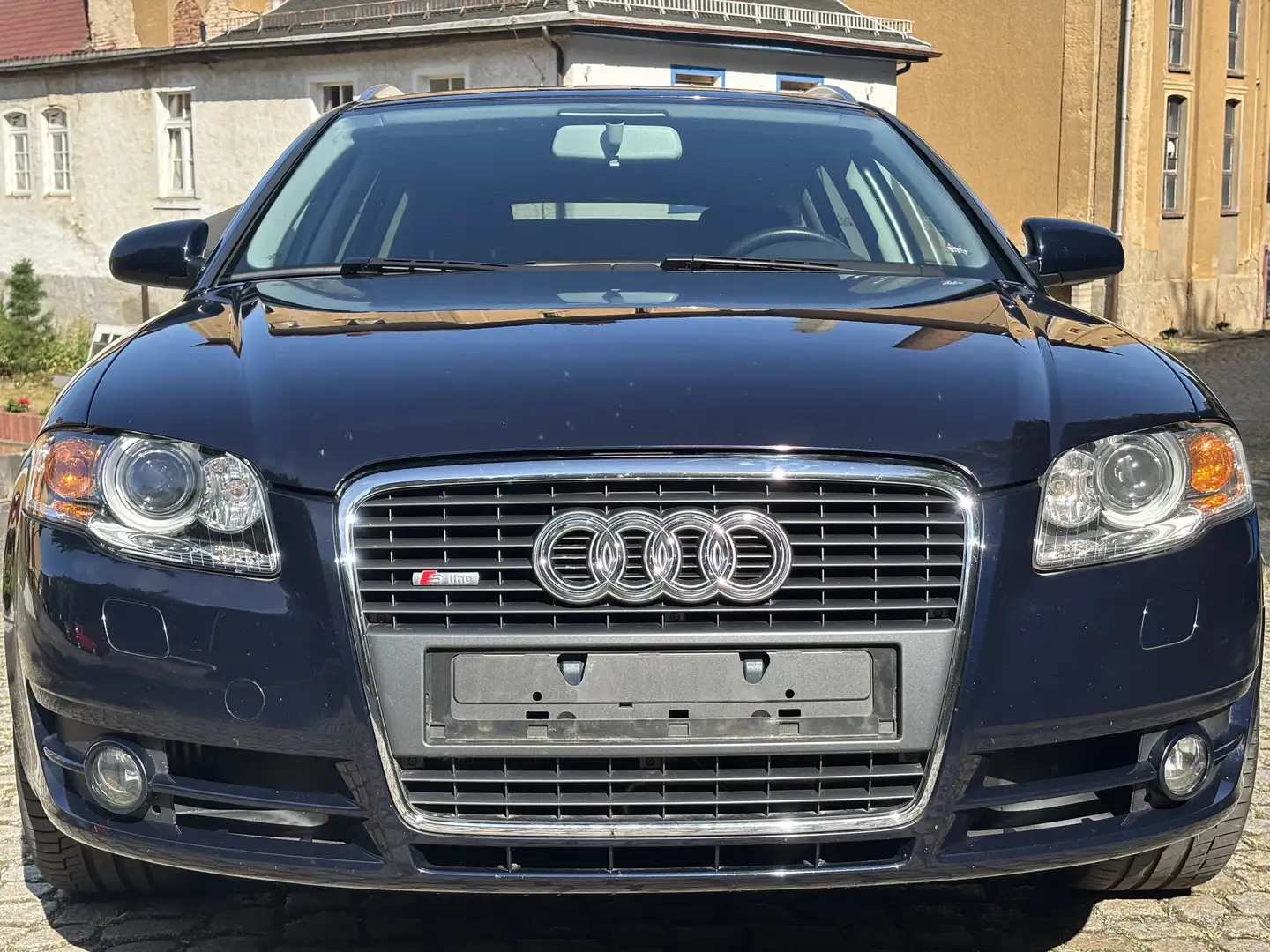 Audi A4 2.0 TFSI 2x S-Line Blau - 1