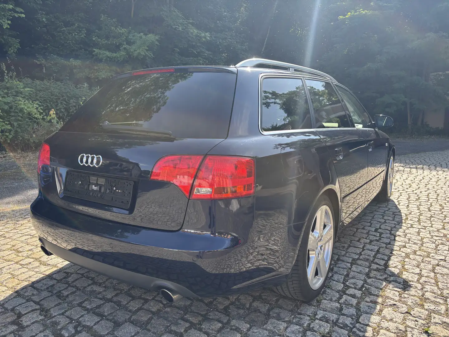 Audi A4 2.0 TFSI 2x S-Line Blau - 2