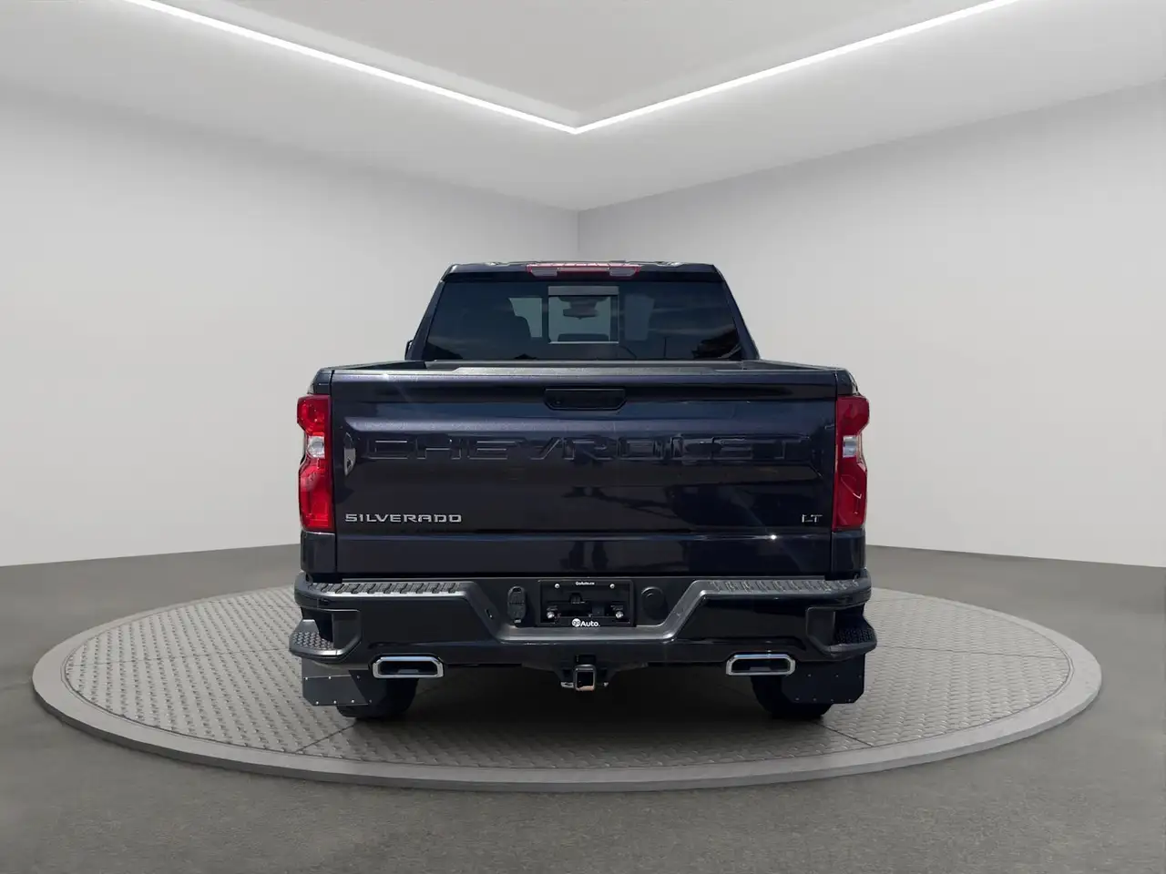 Chevrolet Silverado 1500 photo Chevrolet Silverado 1500