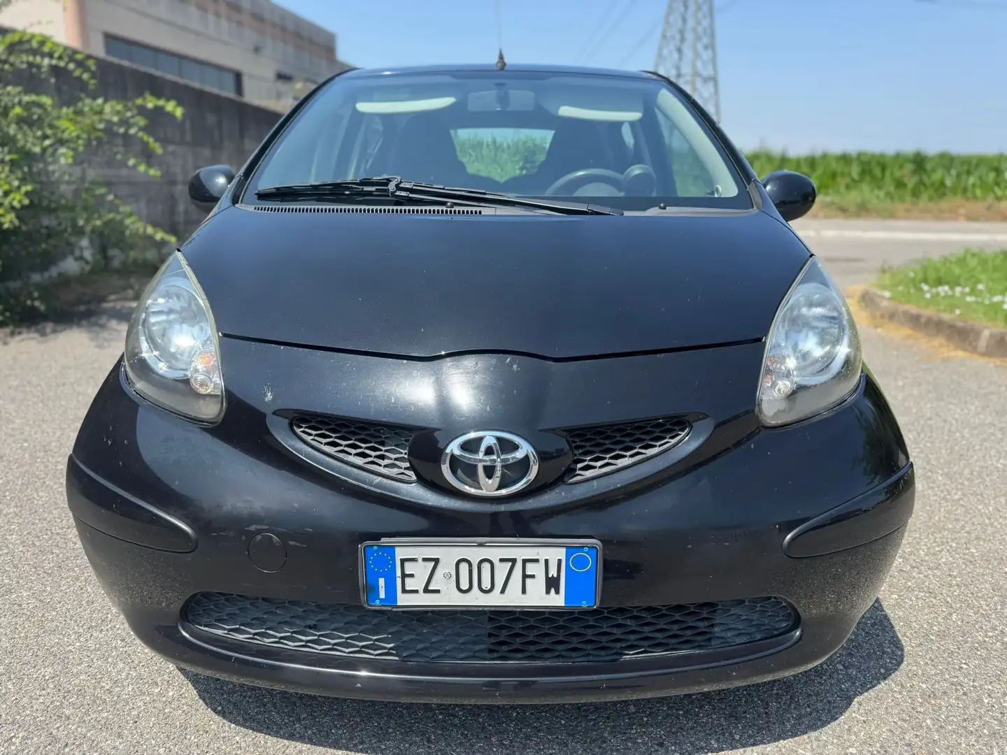 Toyota Aygo Aygo 5p 1.0 Sol NEOPATENTATI Zwart - 1