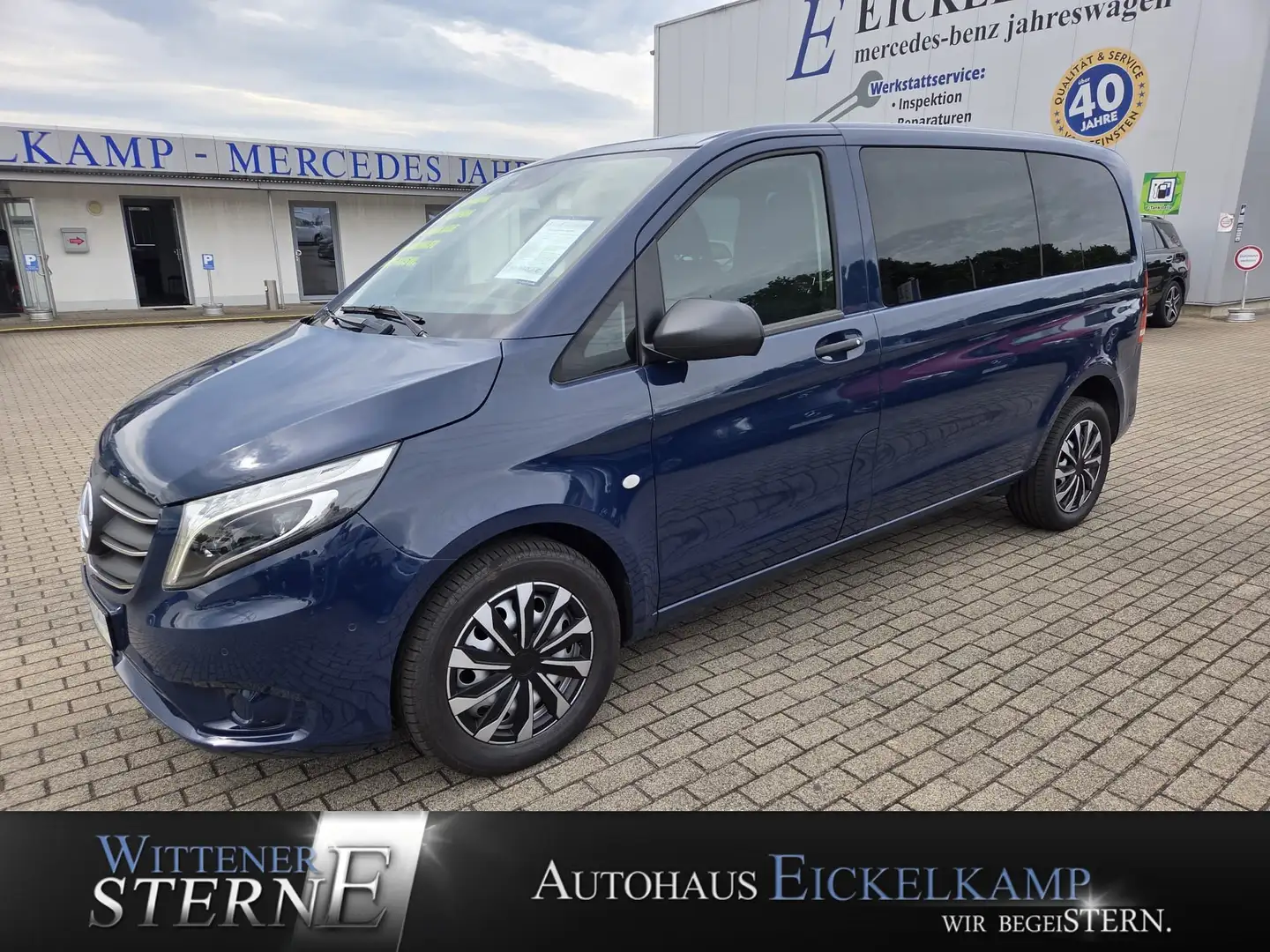 Mercedes-Benz Vito 124 9G Tourer Base kompakt LED STH AHK DISTRO 6-SI Bleu - 1