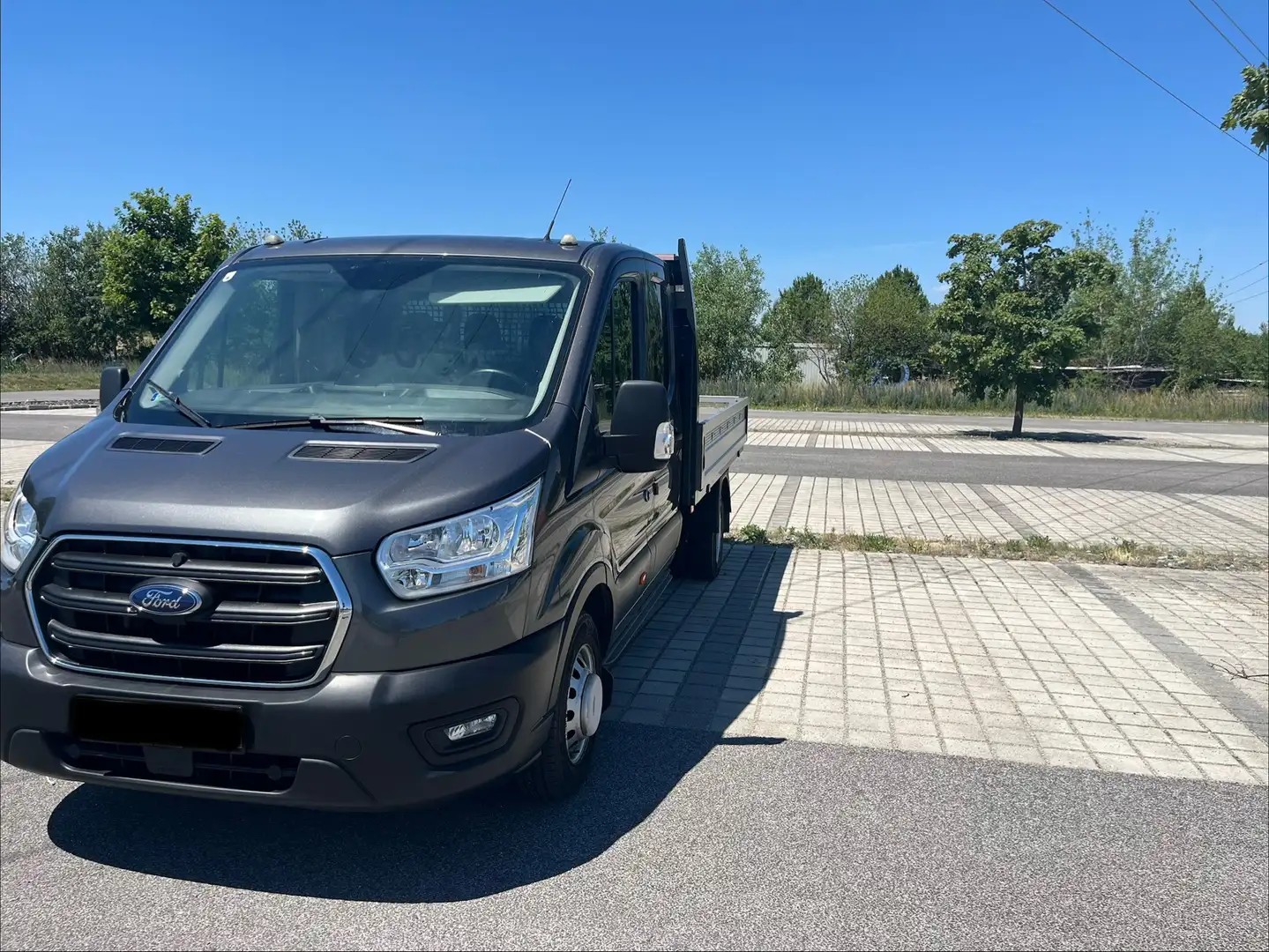 Ford Transit Pritsche 2.0 Ecoboost TDCi Grau - 1