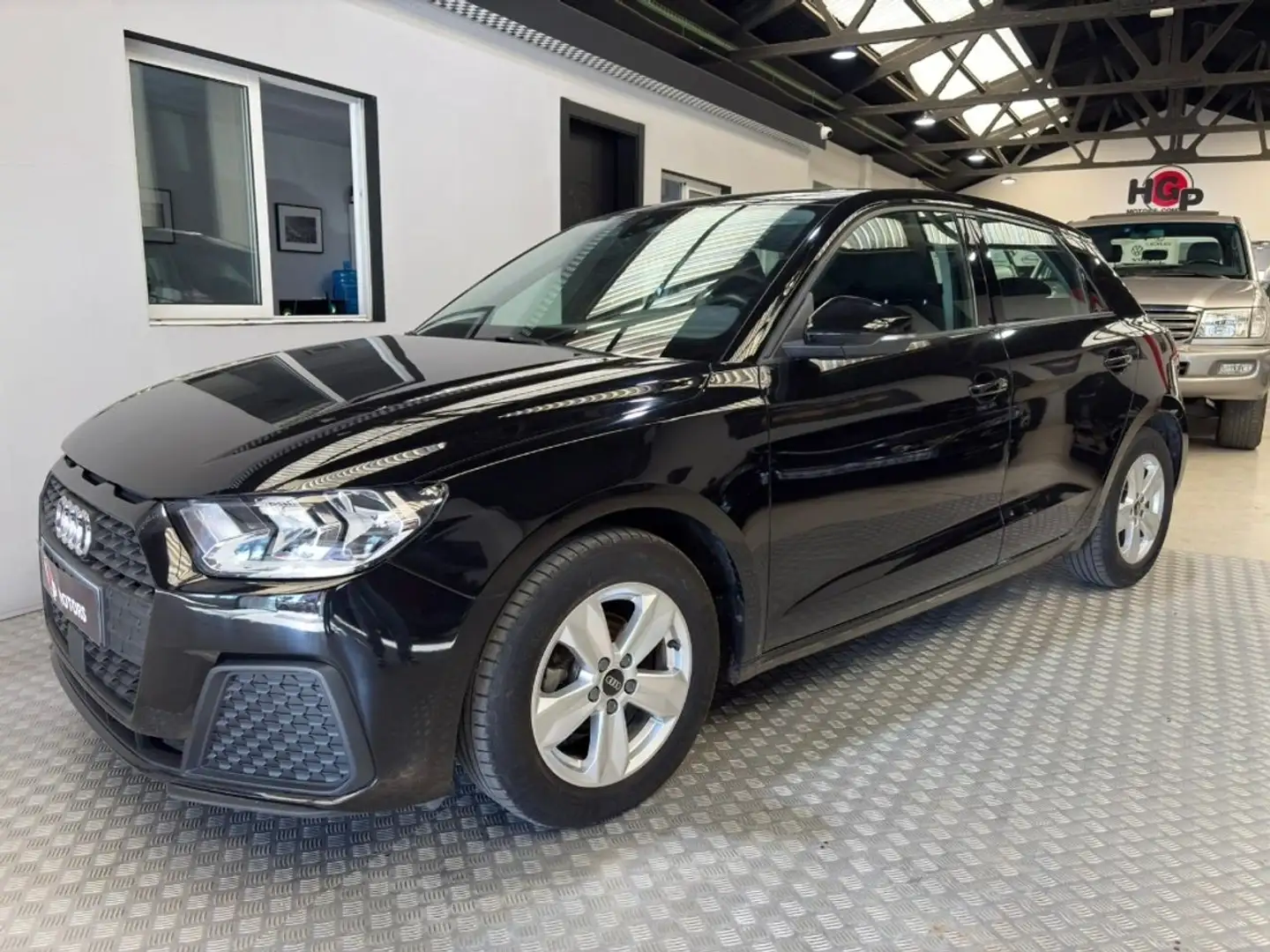 Audi A1 25 TFSI básico Negro - 2