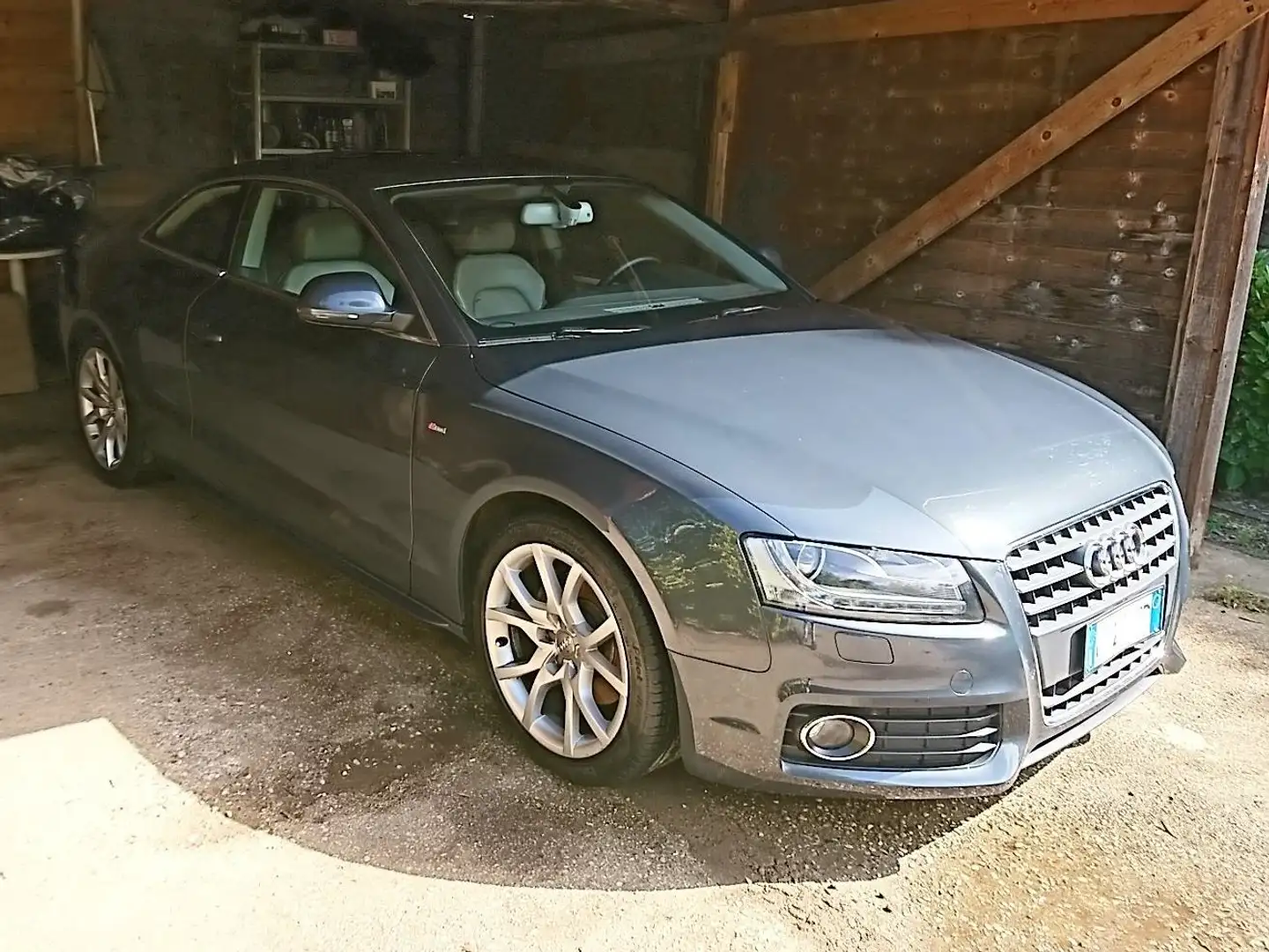 Audi A5 2.7 TDI - 1