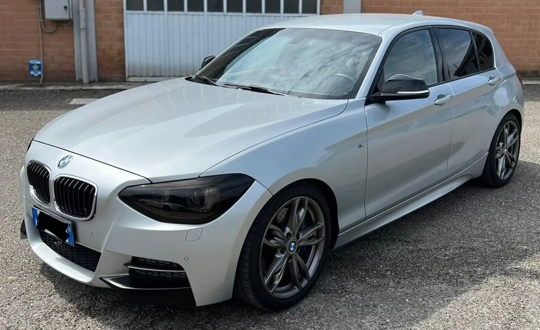 BMW 135 M 135i 5p xdrive Gris - 1