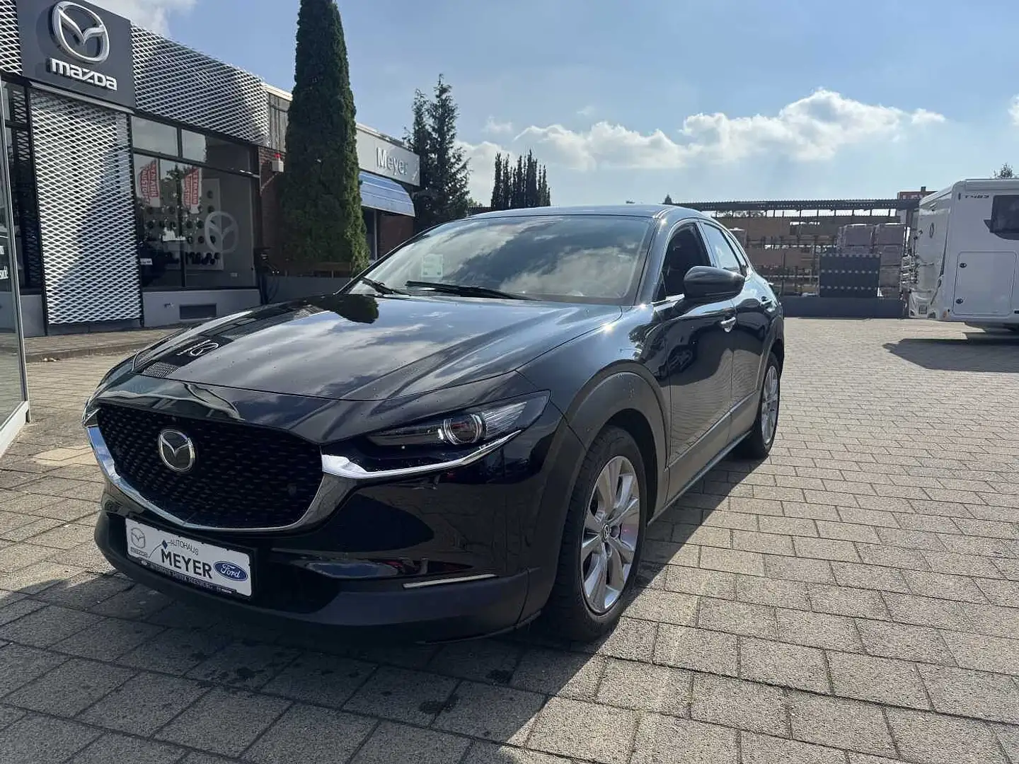 Mazda CX-30 SKYACTIV-G 2.0 M-Hybrid 150 Selection Schwarz - 2