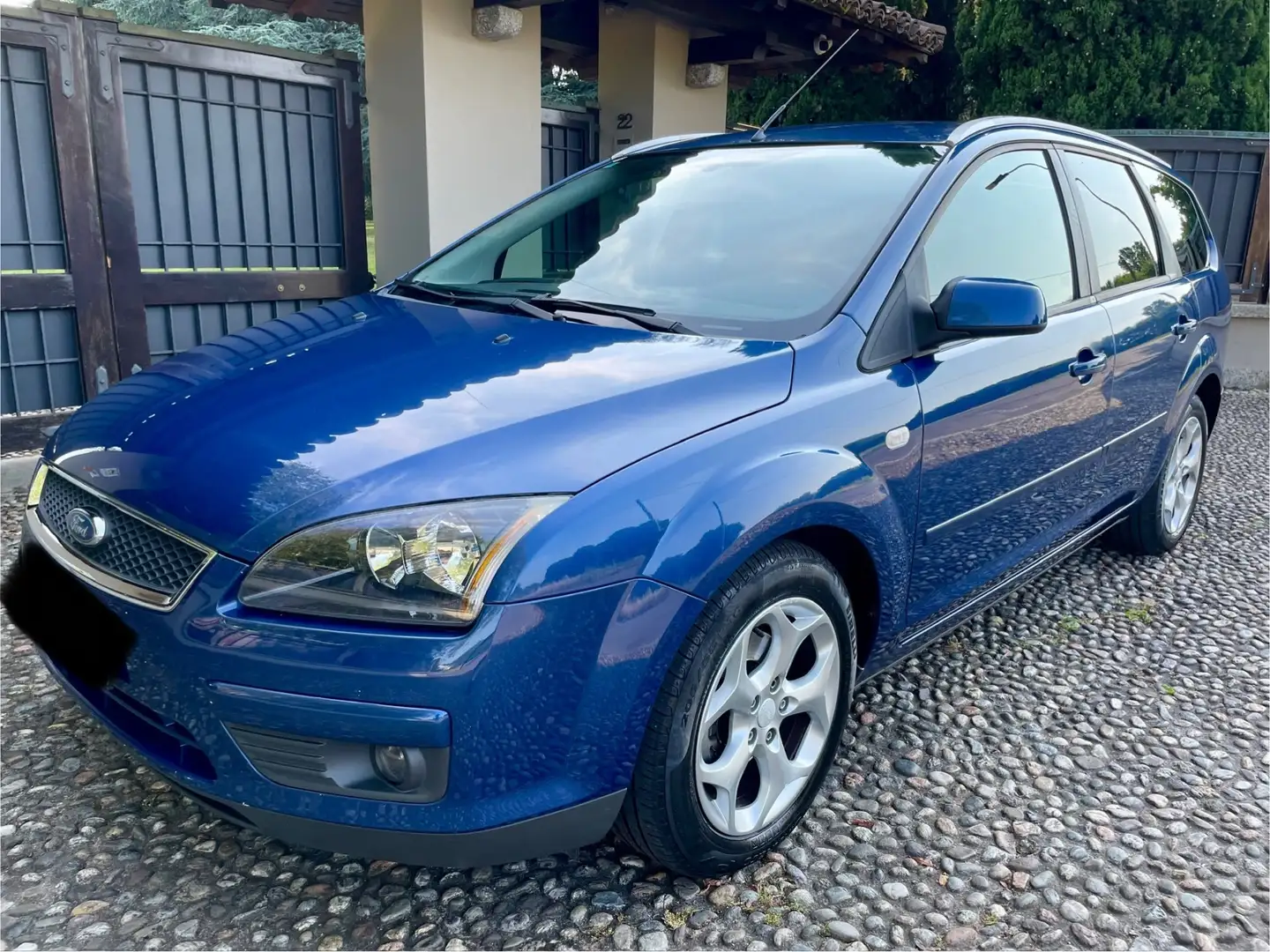 Ford Focus Focus 1.6 TDCi (110CV) SW DPF Bleu - 1