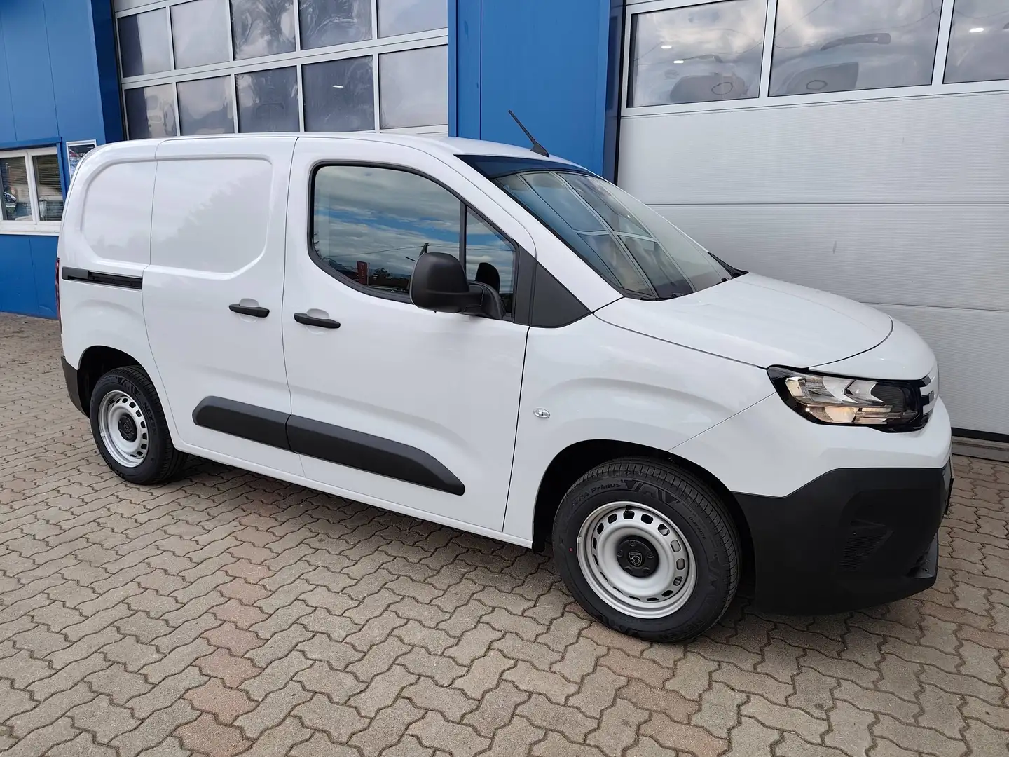 Peugeot Partner L1H1/M Weiß - 2