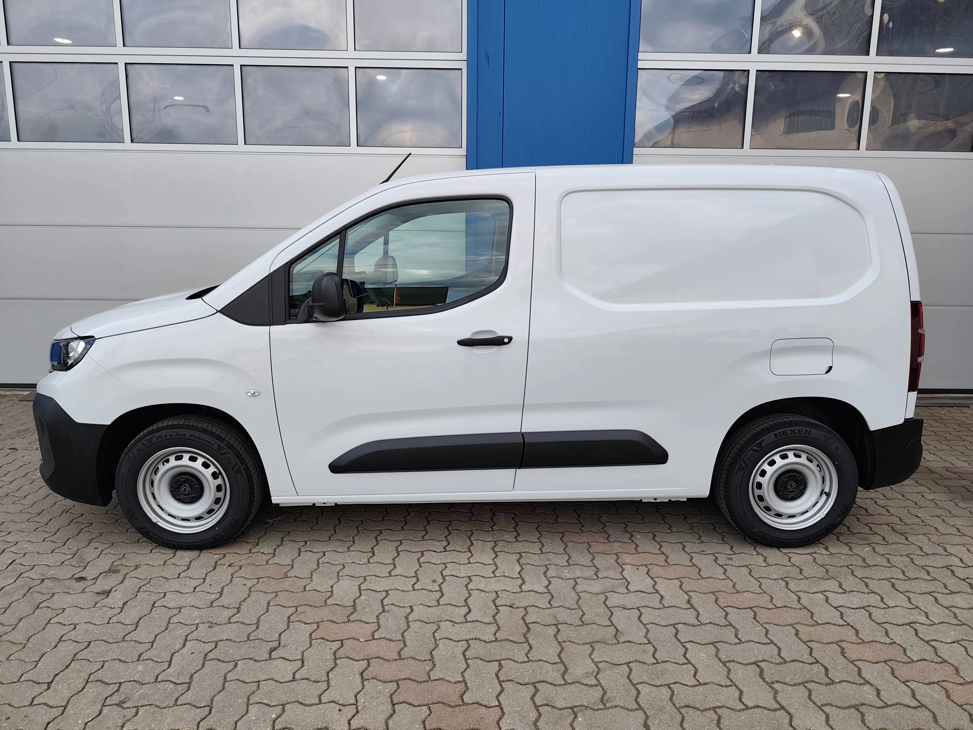 Peugeot Partner L1H1/M — photo 3