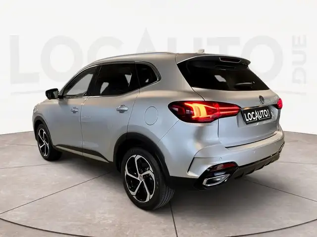 MG HS view 5