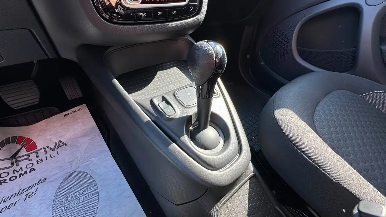smart forTwo 2023 — фото 14