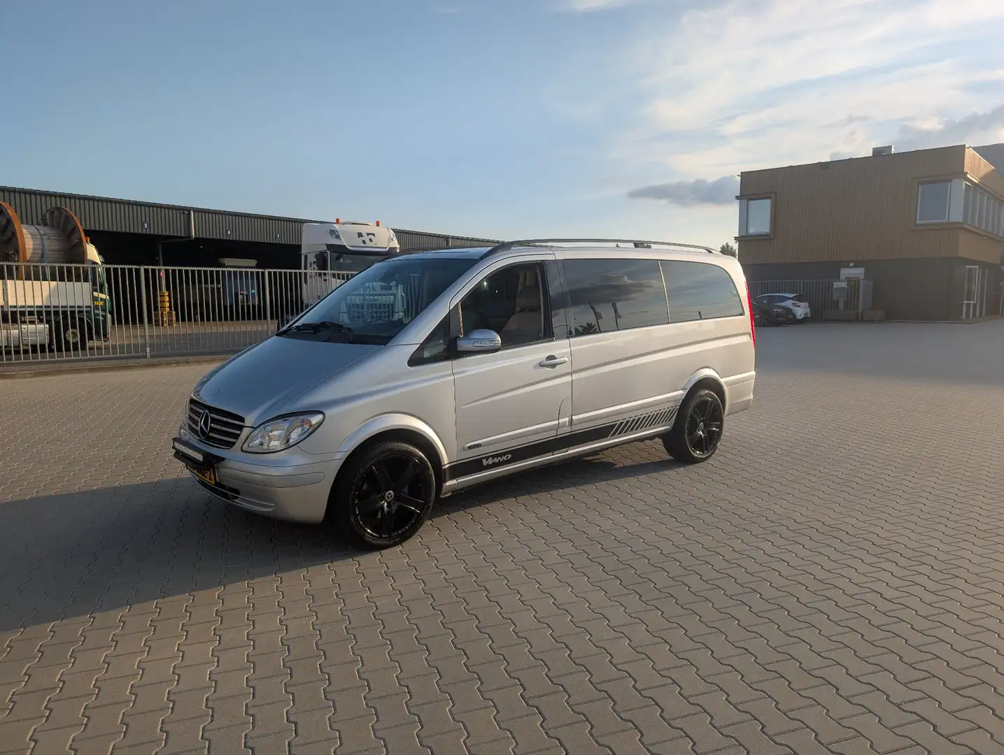 Mercedes-Benz Viano ambiente Grijs - 1