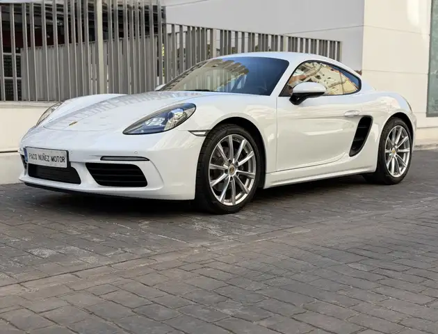 Porsche 718 Cayman PDK