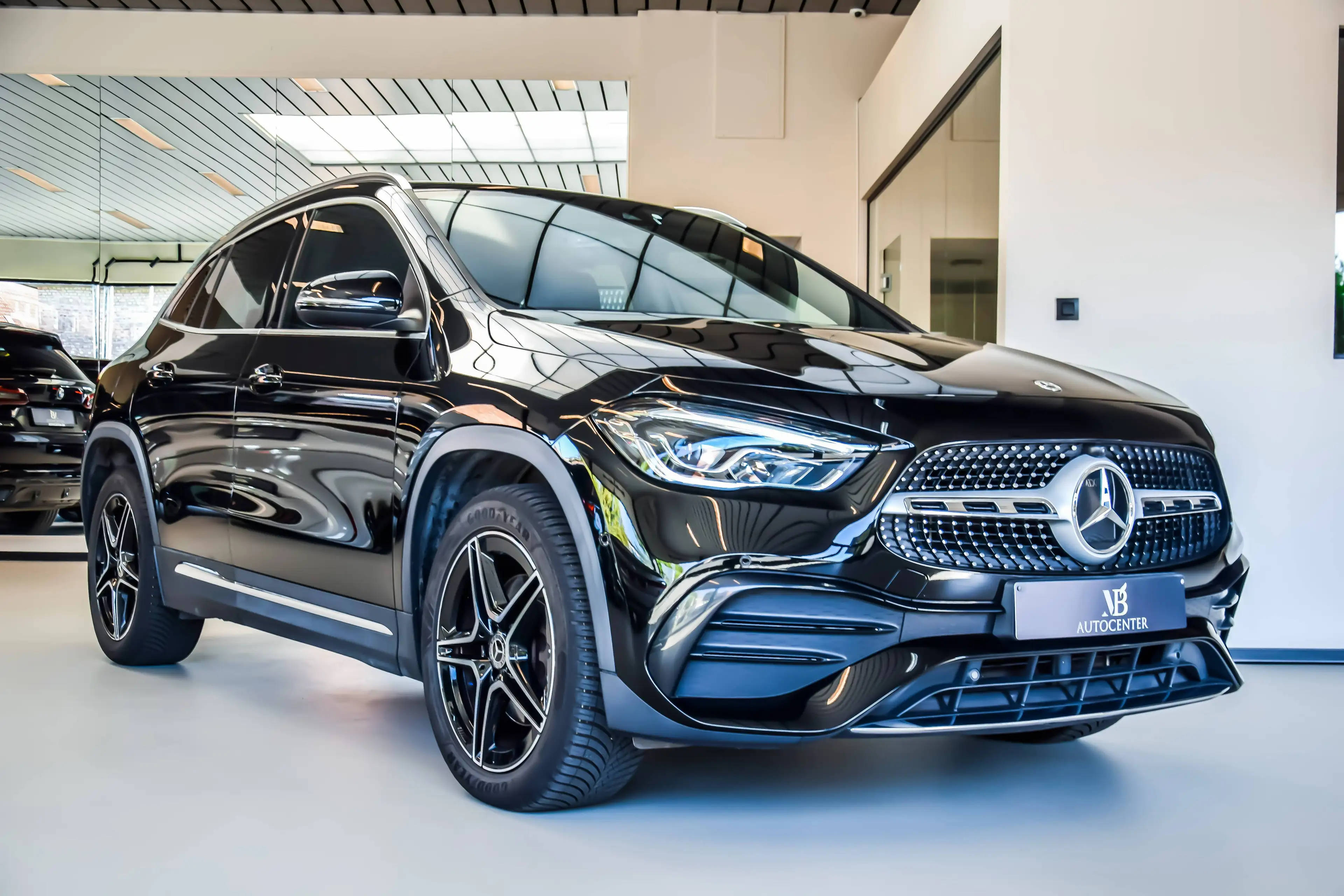Mercedes-Benz GLA 250 250e PHEV AMG-Line 10/2021 — photo 5