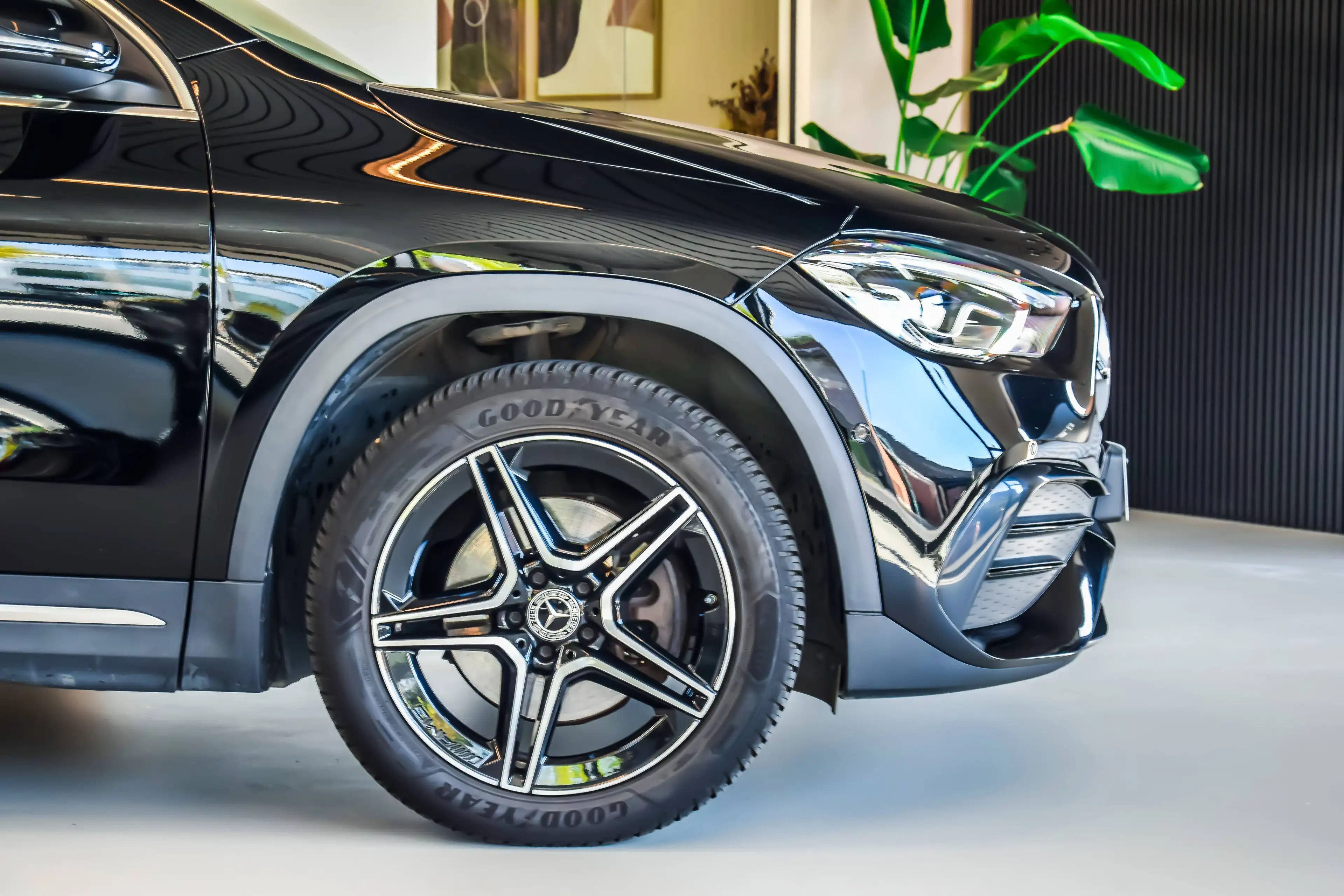 Mercedes-Benz GLA 250 250e PHEV AMG-Line 10/2021 — photo 7