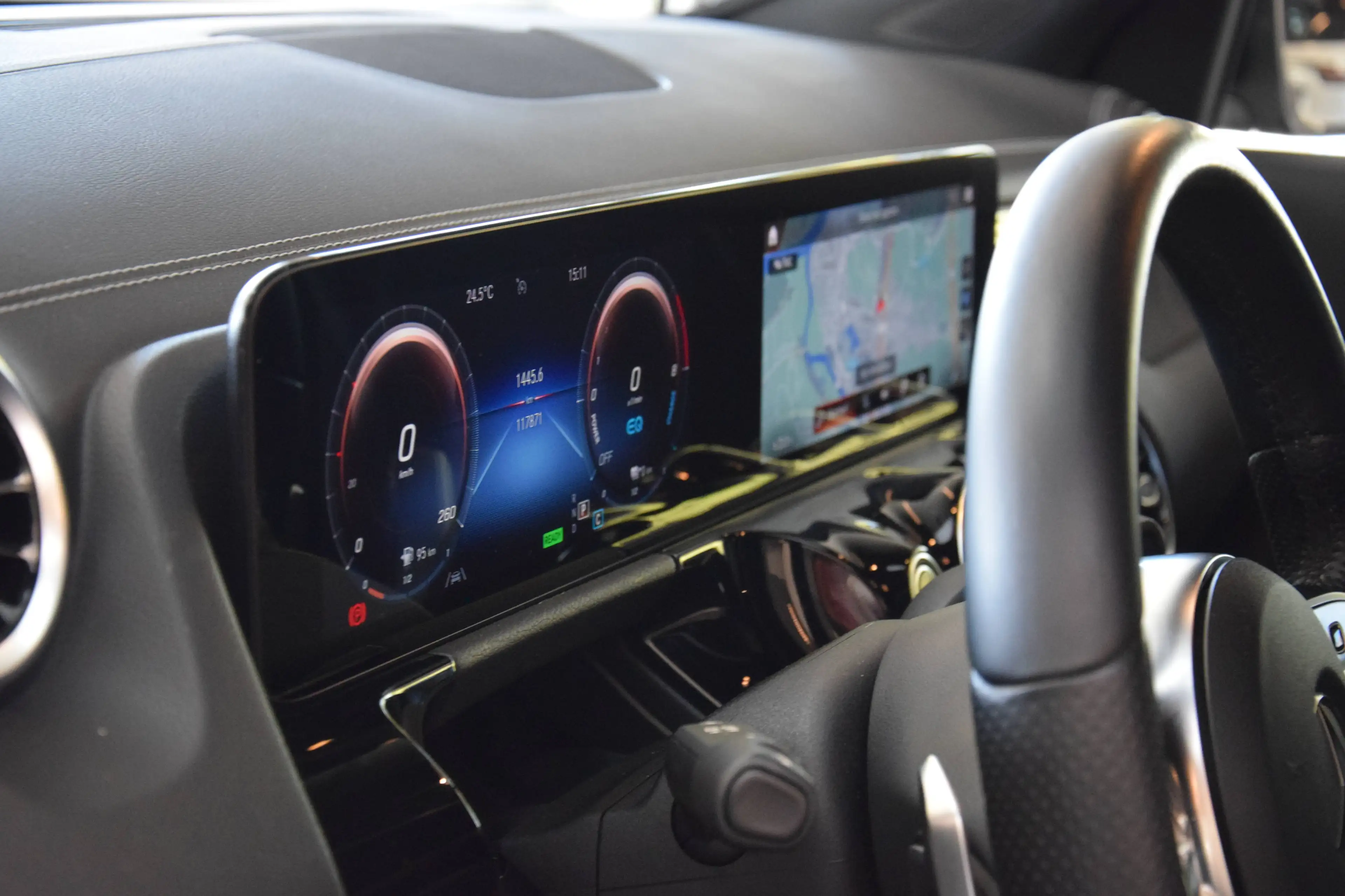 Mercedes-Benz GLA 250 250e PHEV AMG-Line 10/2021 — photo 6