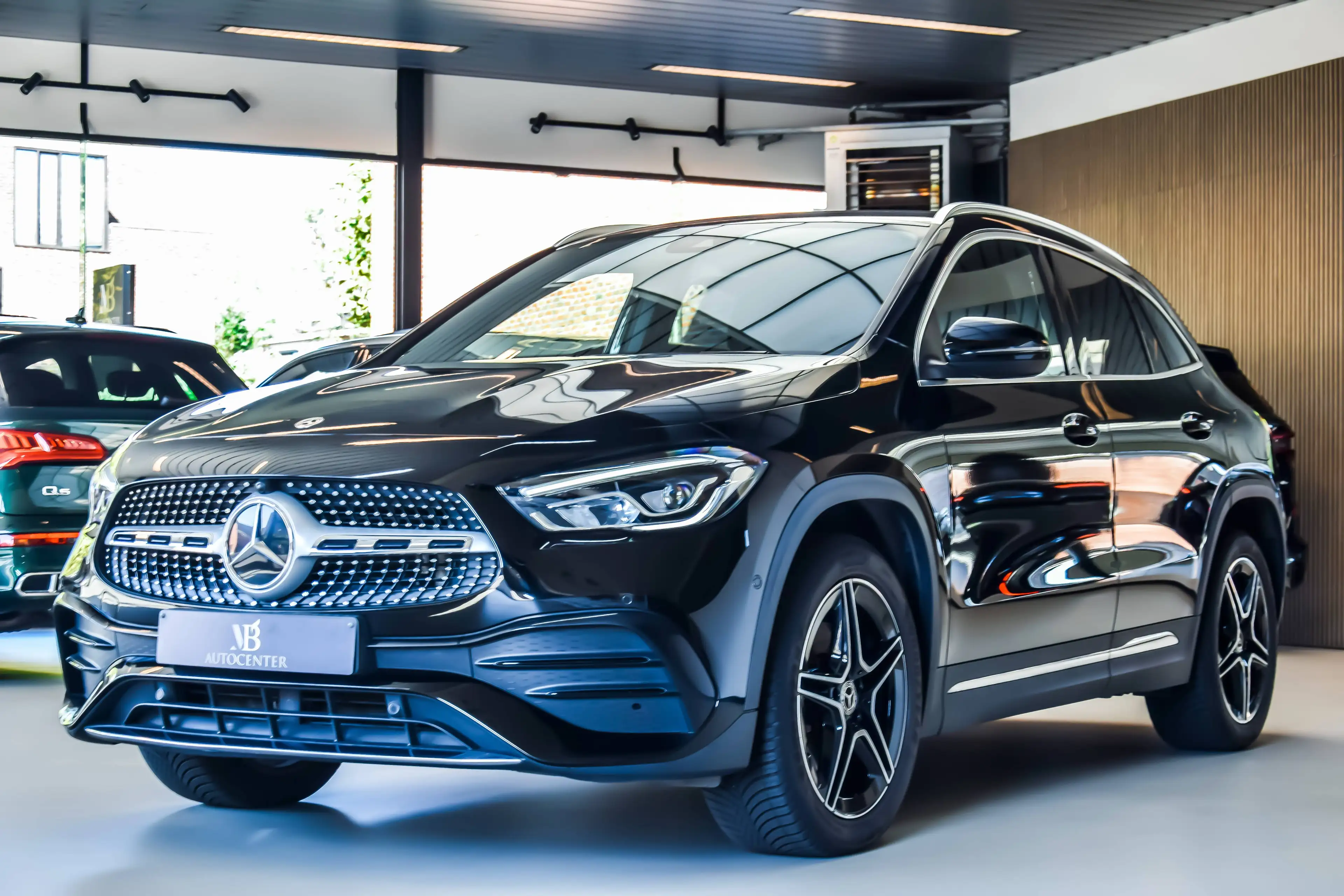 Mercedes-Benz GLA 250 250e PHEV AMG-Line 10/2021