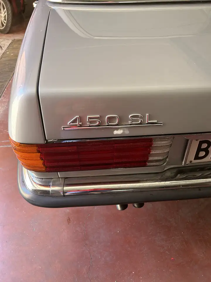 Mercedes-Benz SL 450 R107, foto 2