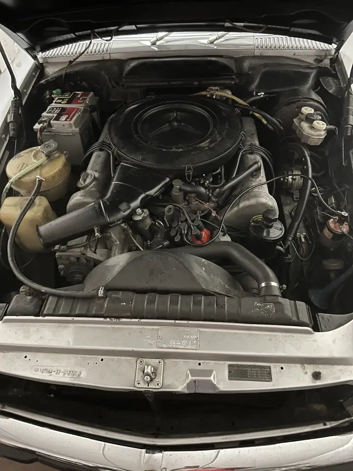 Mercedes-Benz SL 450 R107, foto 9