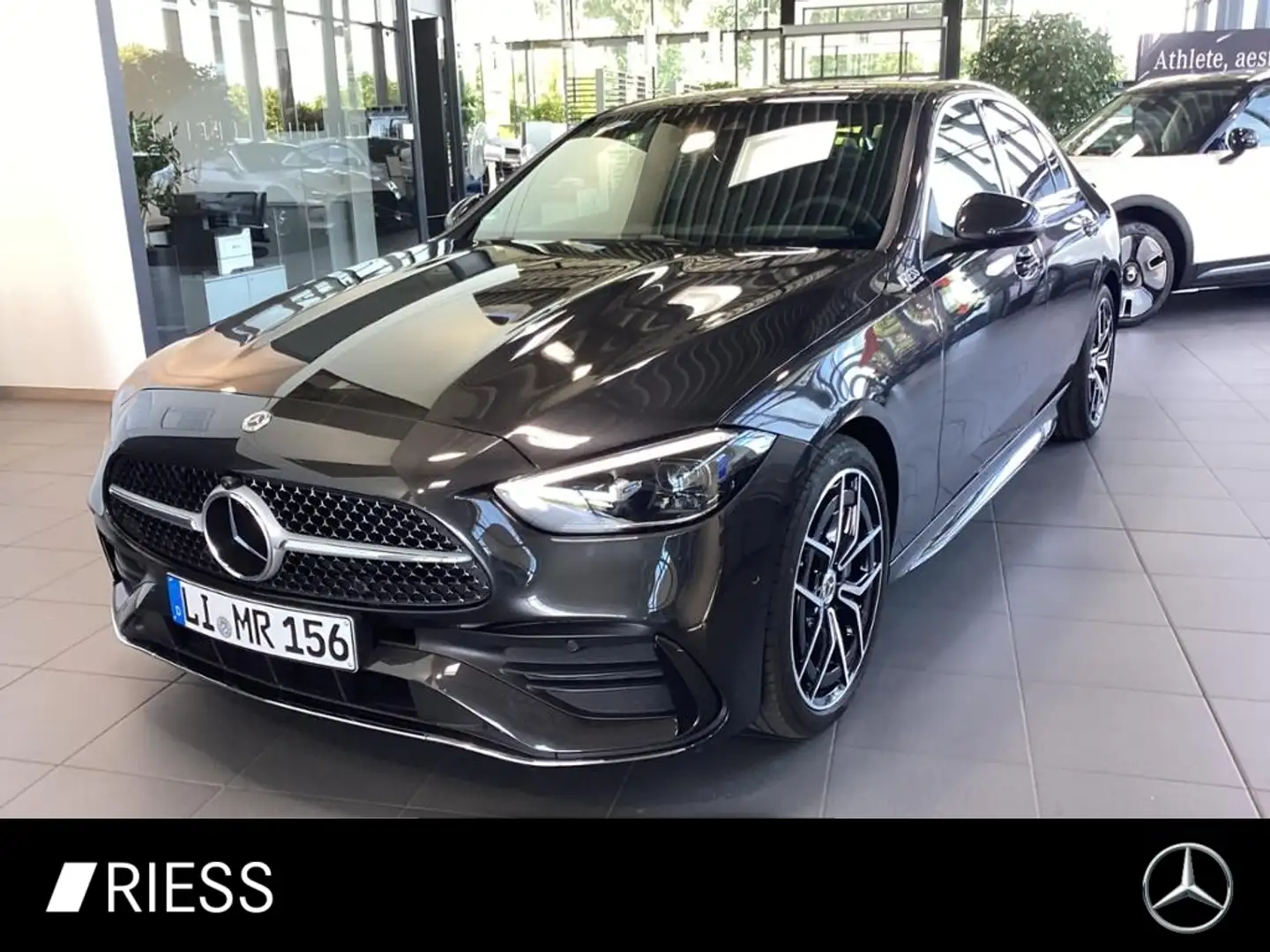 Mercedes-Benz C 200 4M AMG+PANO+AHK+DISTR+DIGI LIGHT+BURMESTER Grau - 1