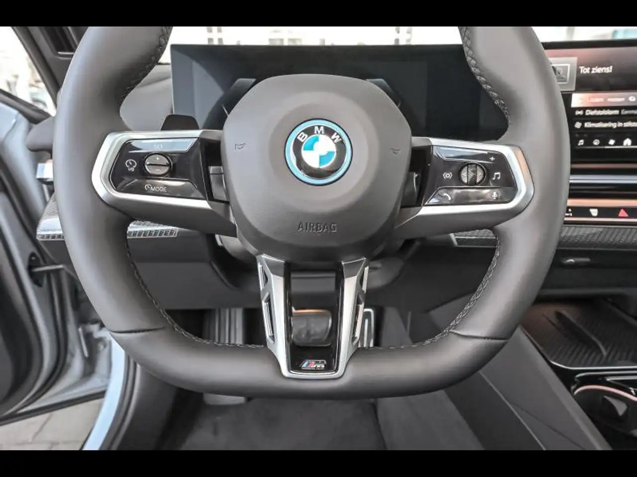 BMW i5 2026 — фото 9