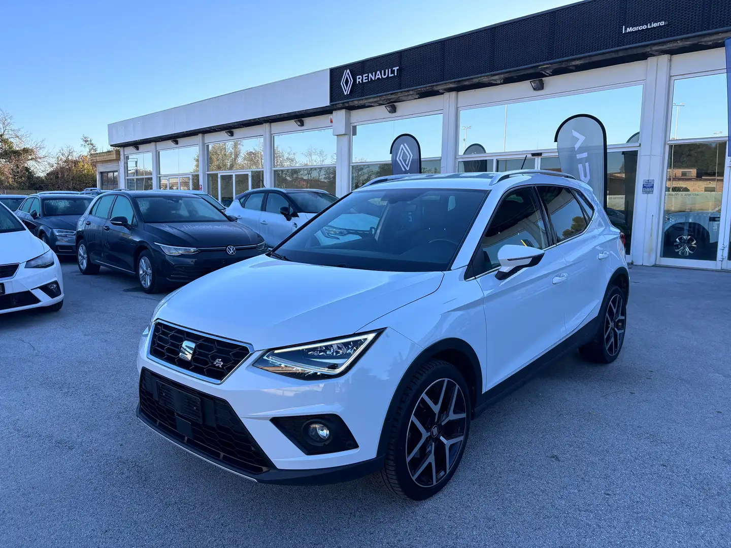 SEAT Arona Arona 1.0 tgi FR 90cv Metano Bianco - 1
