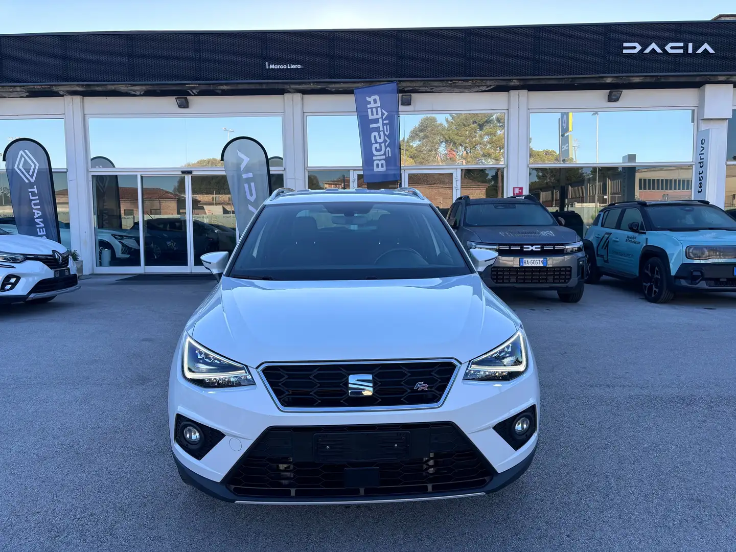 SEAT Arona Arona 1.0 tgi FR 90cv Metano Bianco - 2