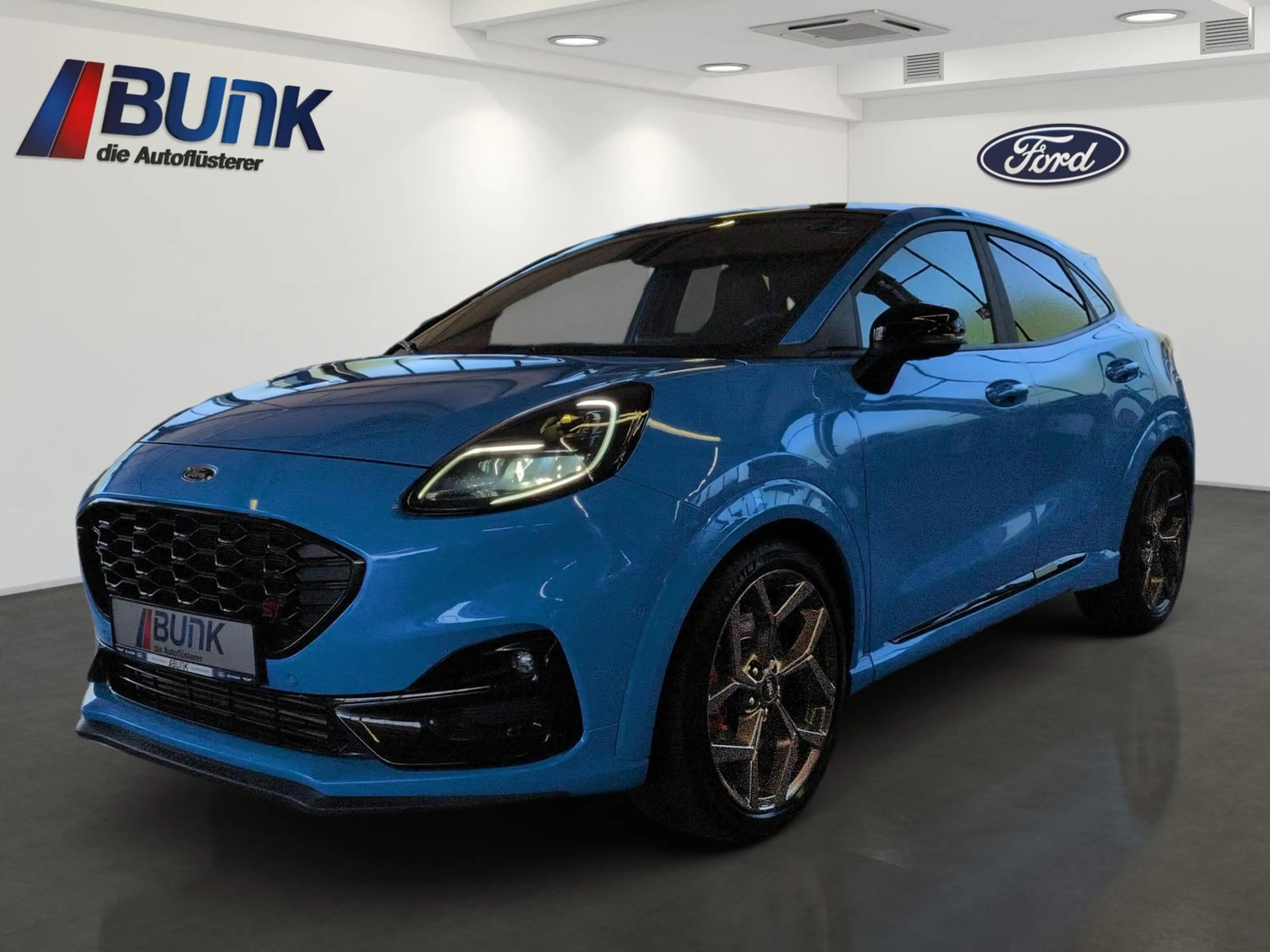 Ford Puma ST-X 1.5L / Komfort-Paket / Panorama-Dach