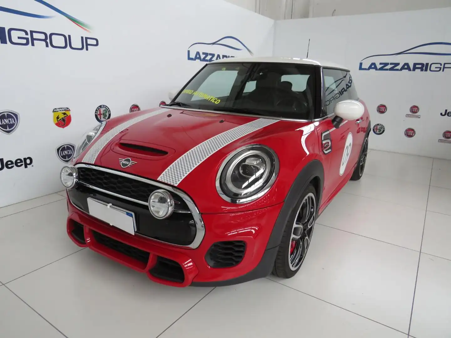 MINI John Cooper Works 2.0 John Cooper Works Challenge Edition N. 9 Rouge - 1