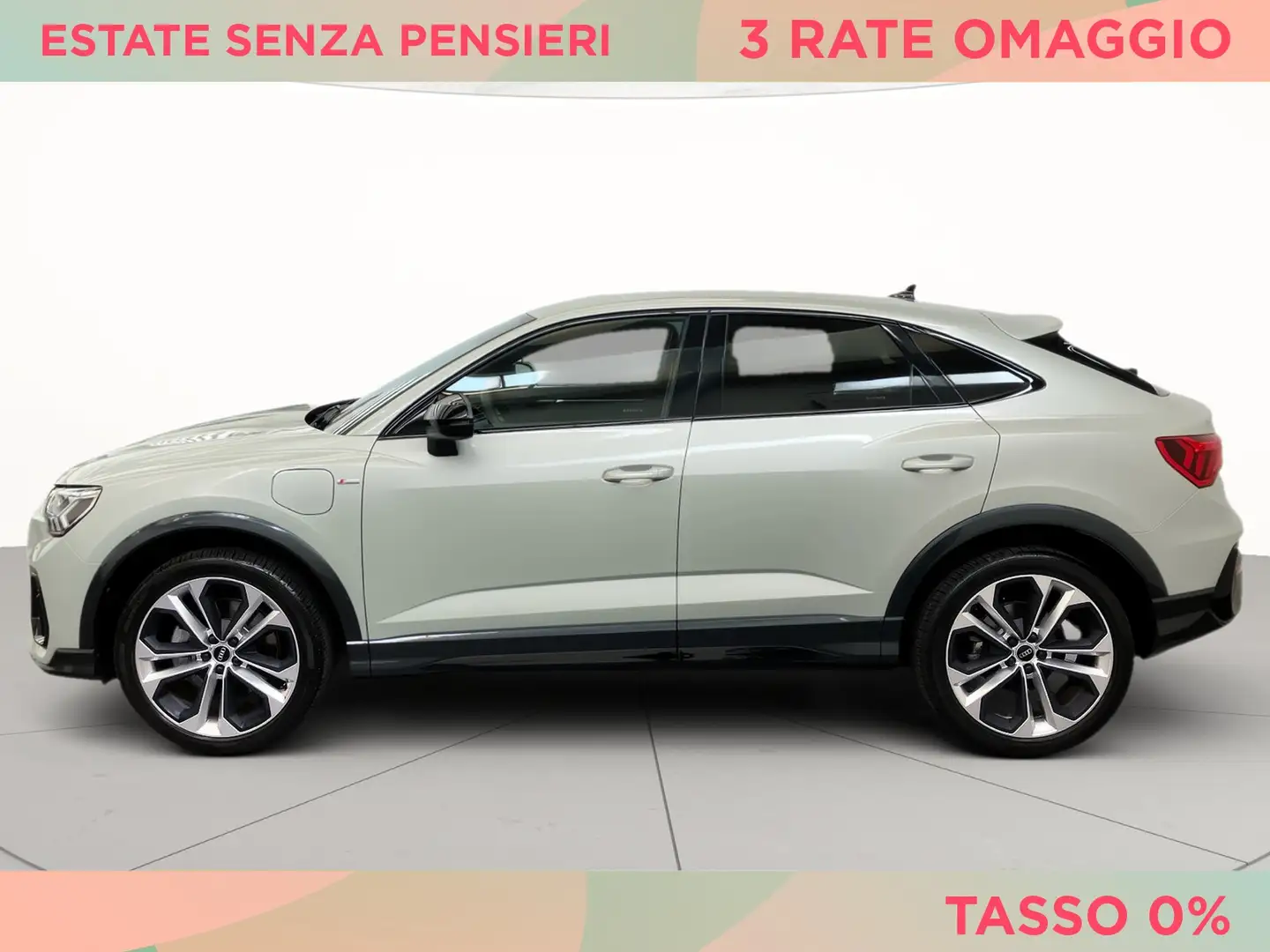 Audi Q3 sportback 45 1.4 tfsi e identity black s-tronic Zilver - 2