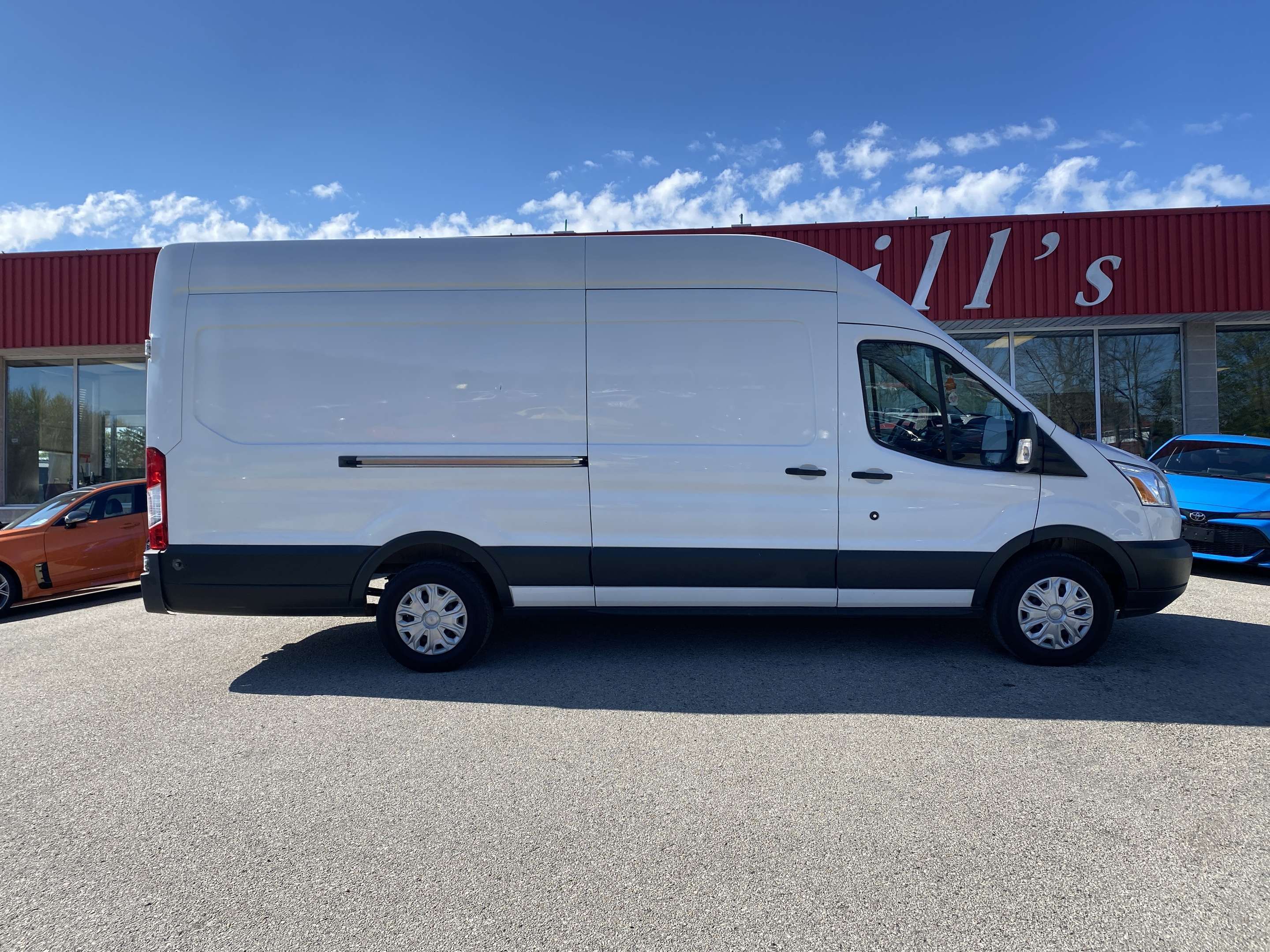 2017 Ford Transit Cargo Van
