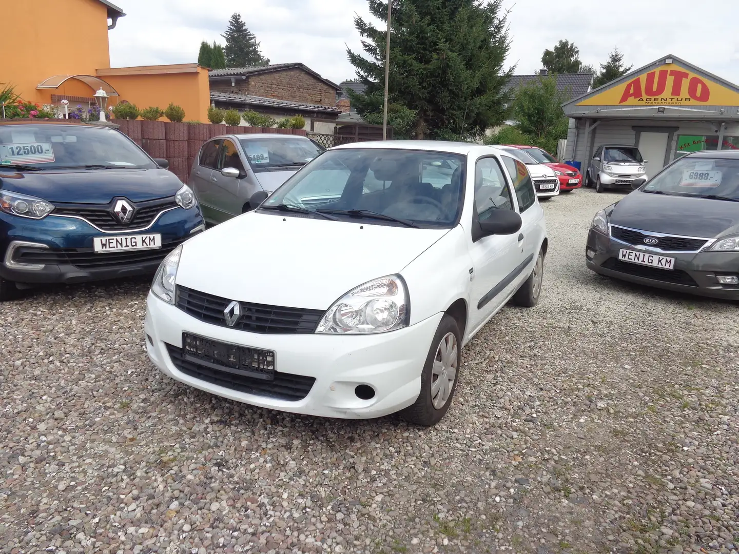 Renault Clio 1.2 Campus YAHOO TÜV UND:SERVICE NEU Blanc - 1