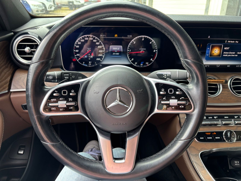 Mercedes-Benz E 220 Wide Screen 360 Kam. Navi Temp. LED — photo 9