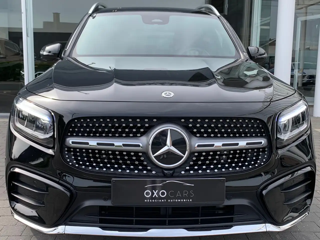 Mercedes-Benz GLB 4 MATIC 4x4 190CV MHEV / PACK AMG / FACELIFT / FINITION CARBONE /, миниатюра 3