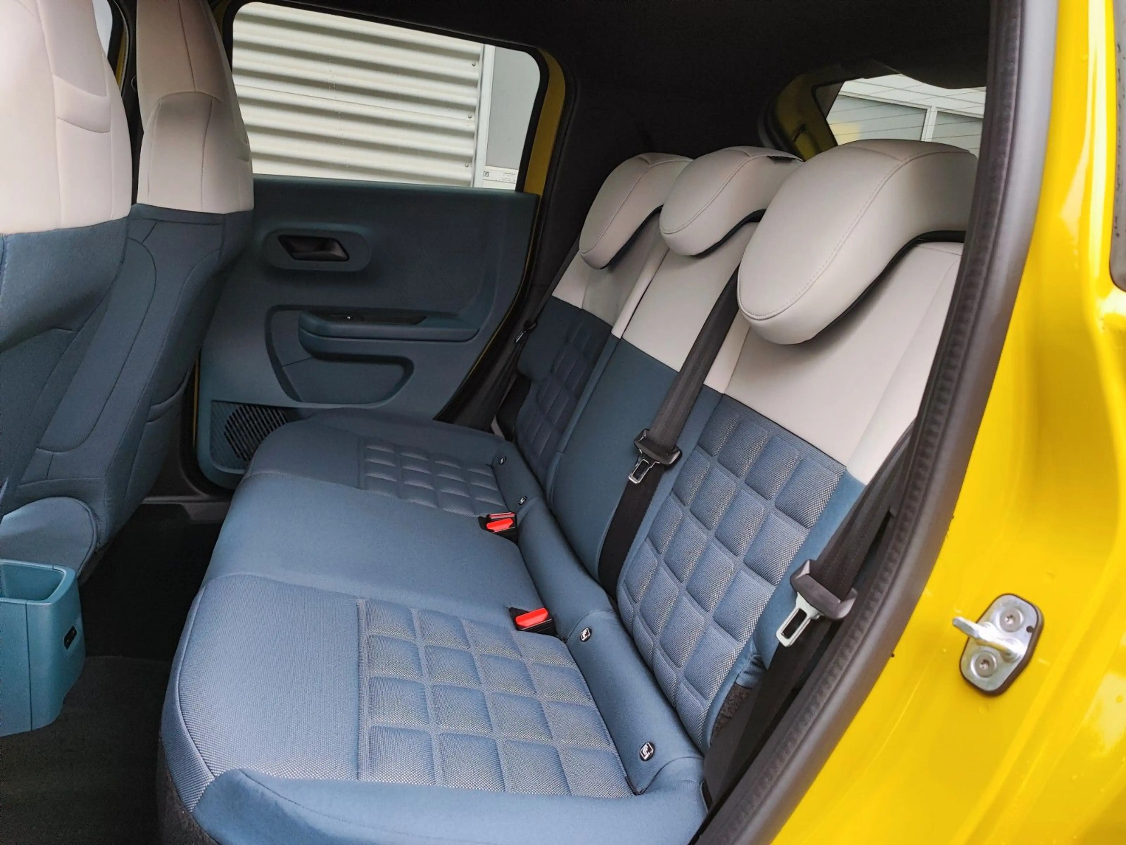 Fiat Grande Panda 1.2 Turbo 74 kW La Prima — photo 11