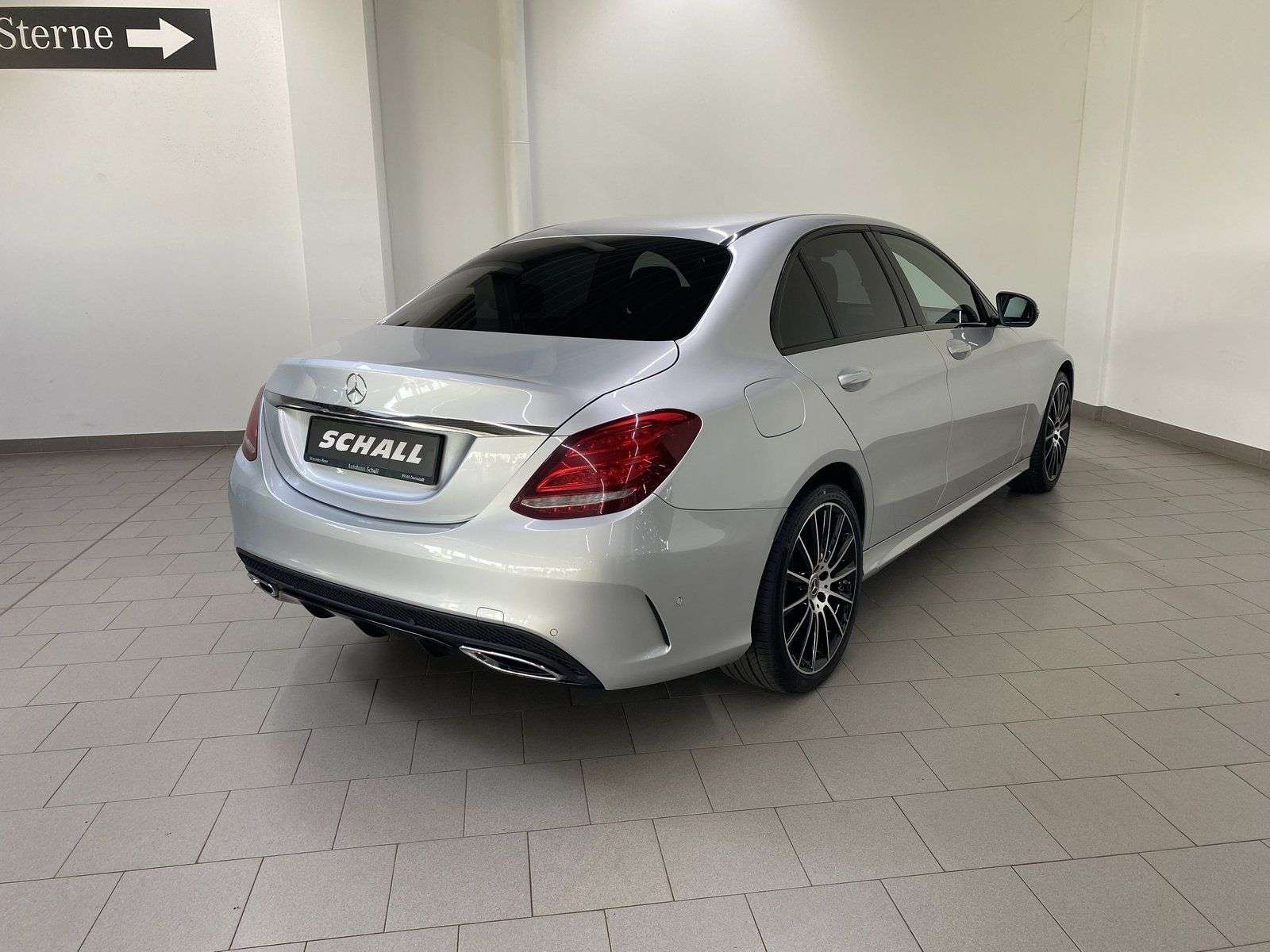 Mercedes-Benz C 220