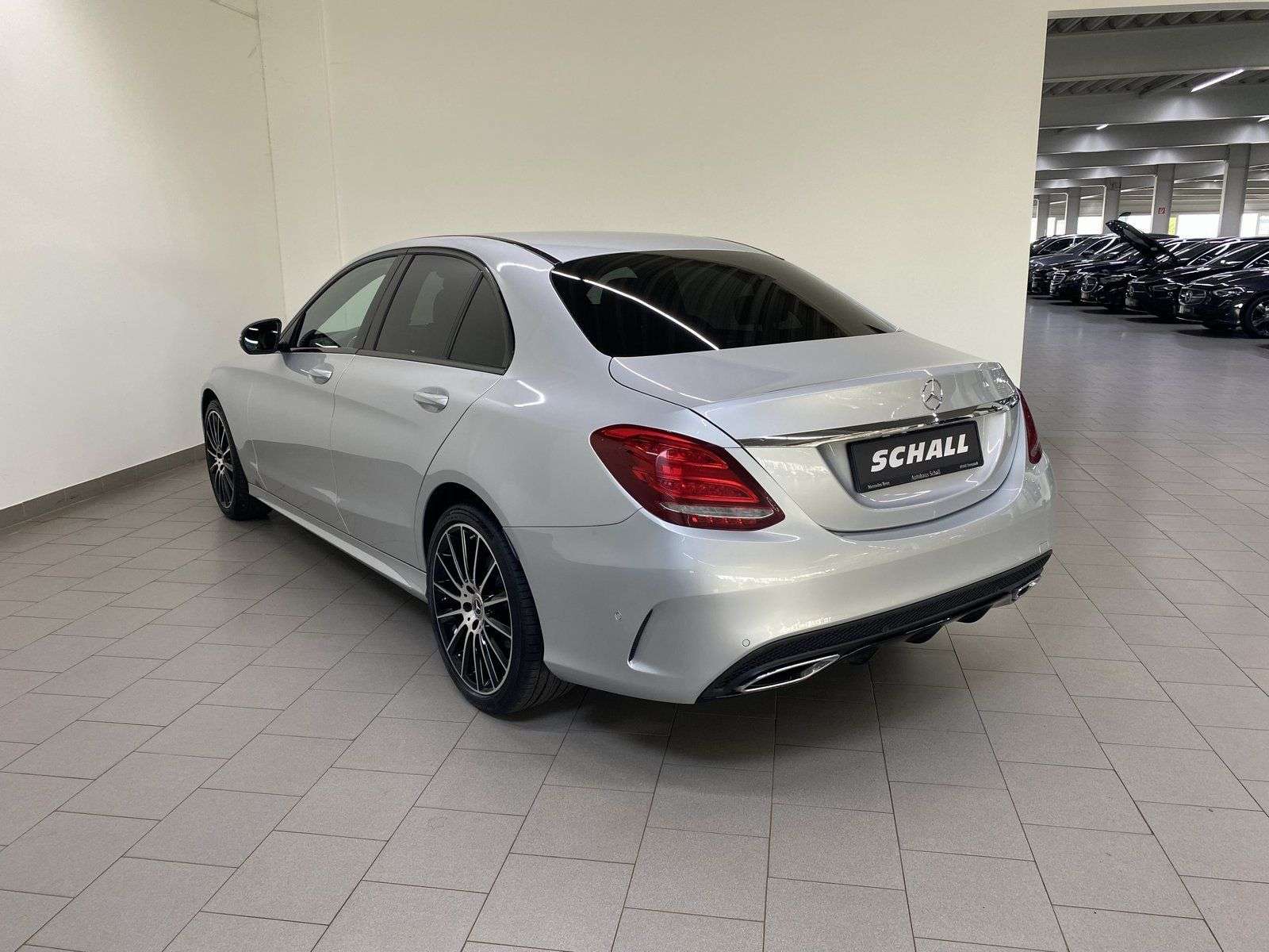 Mercedes-Benz C 220