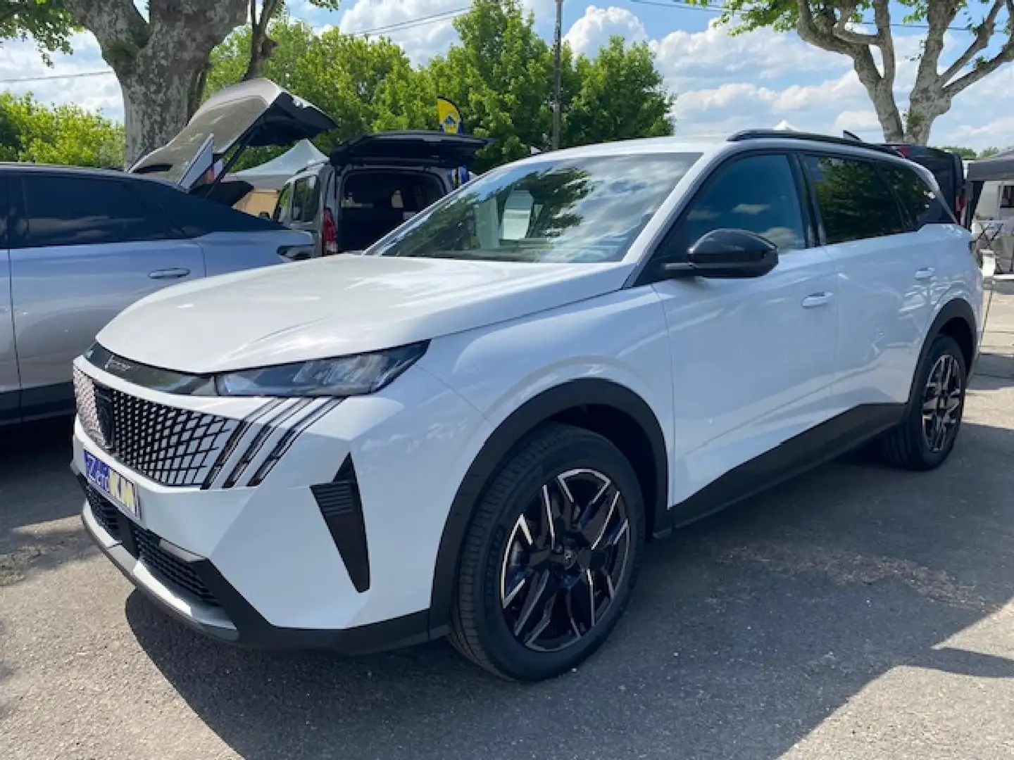 Peugeot 5008 1.2i HYBRID -136 - BV e-DCS6 ALLURE Blanc - 1