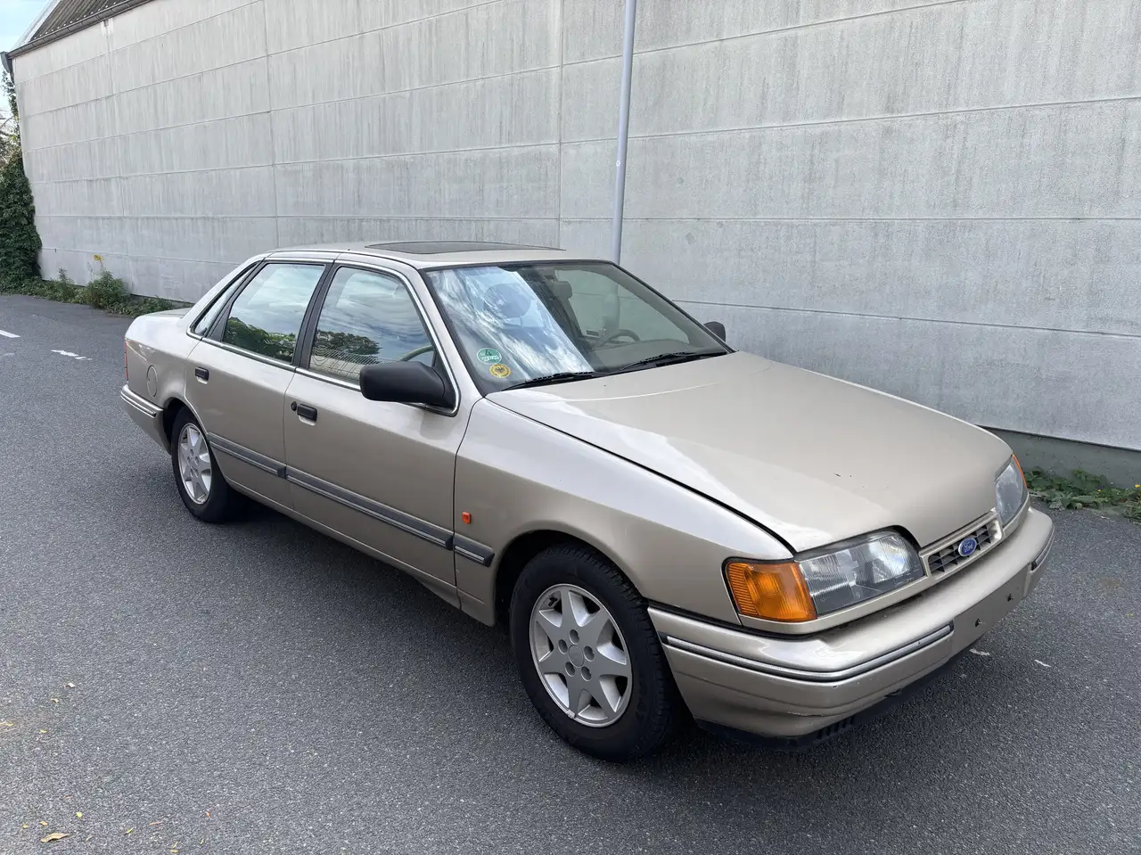 Ford Scorpio GL, foto 3