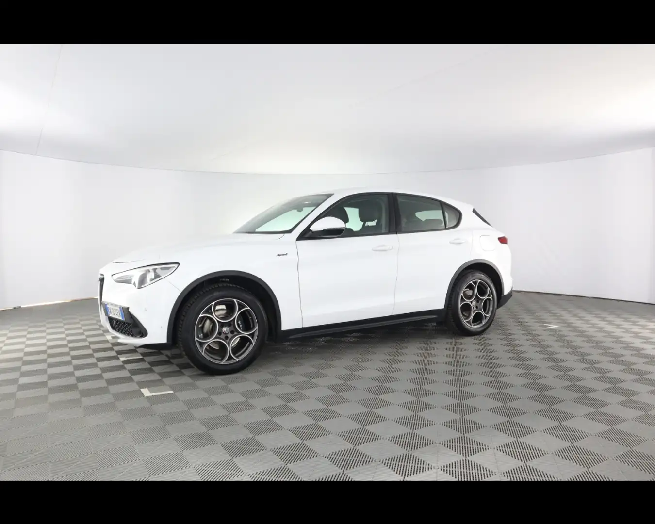 Alfa Romeo Stelvio 2.2 Turbo Sprint White - 1