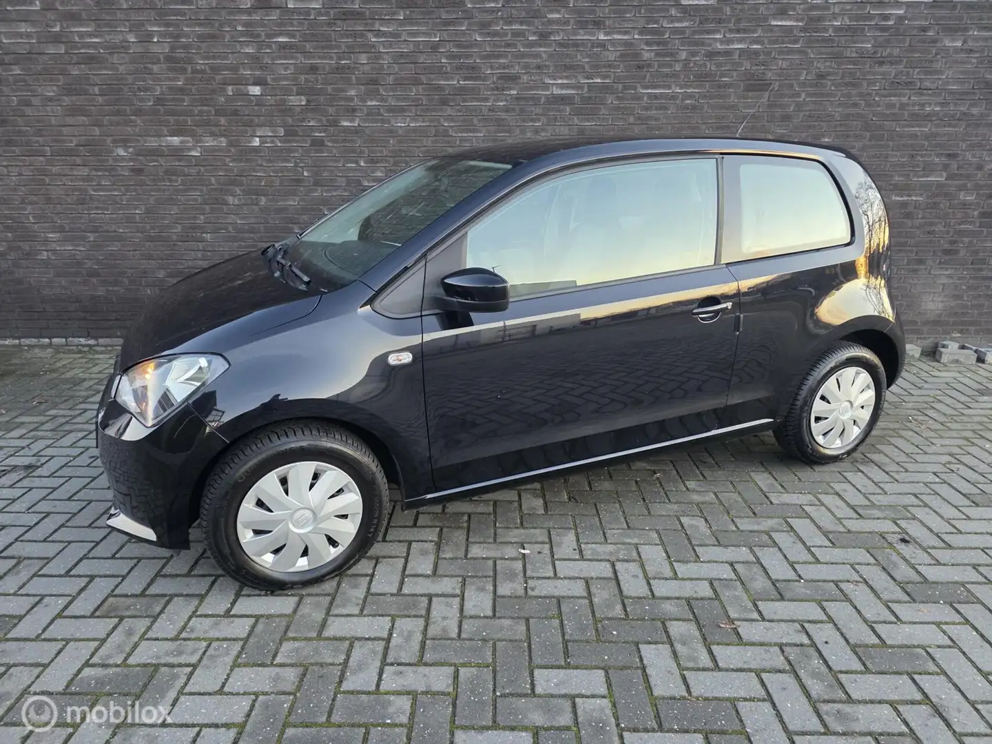 SEAT Mii 1.0 Style Chic|Airco|2X Sleutel|Netjes| Schwarz - 1