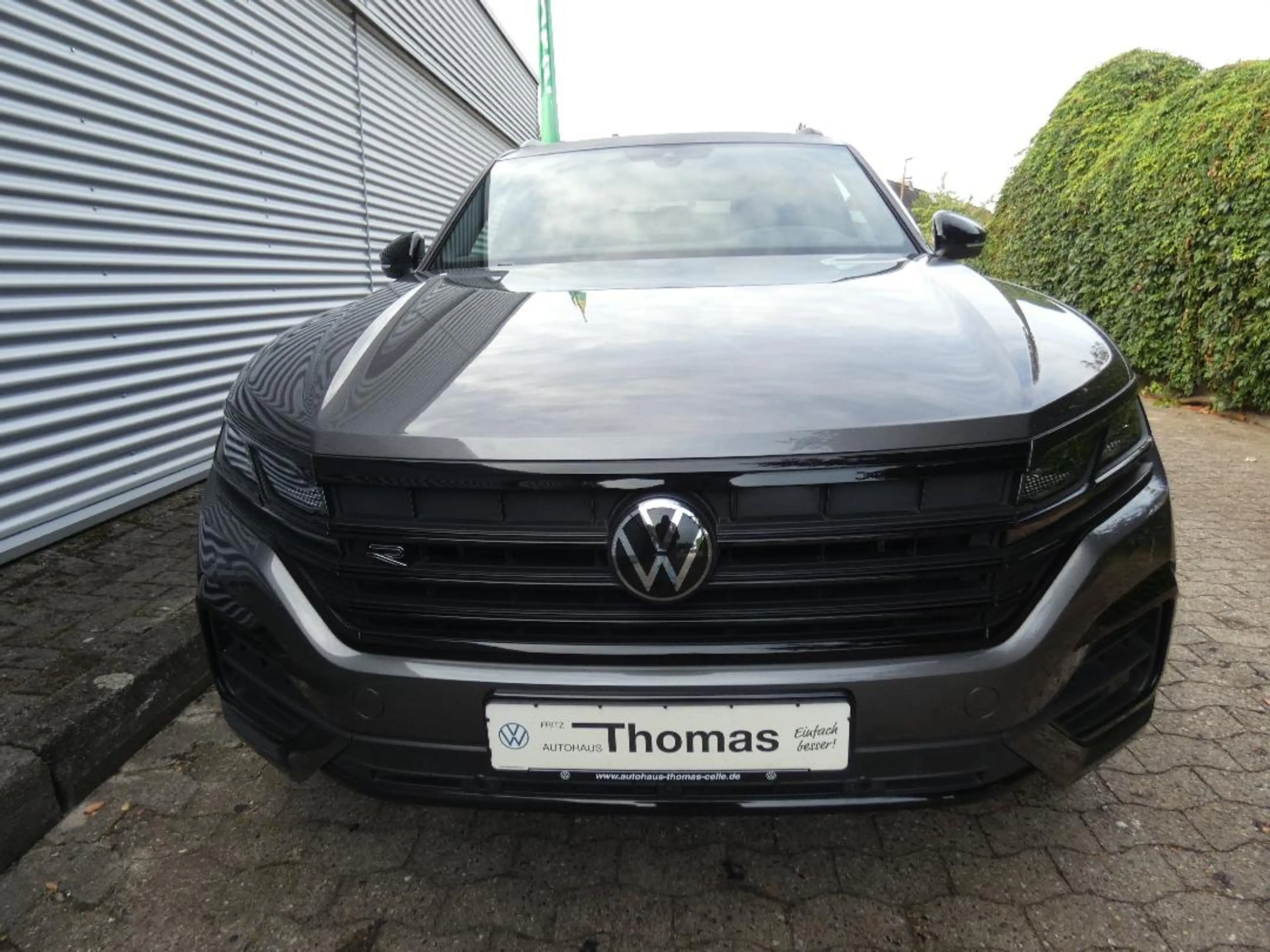 Volkswagen Touareg R-Line 3.0 TDI 4Motion Automatik MLED Navi — photo 2